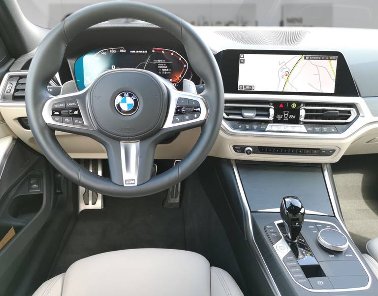BMW M340d xDrive Touring Laser Panorama ACC 