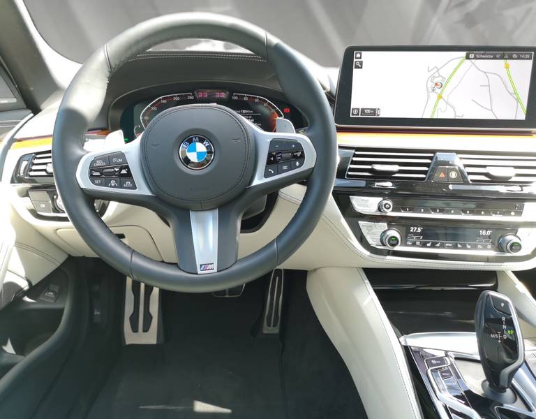 BMW 540i xDrive Touring M SPORT Komfortsitze ACC AHK