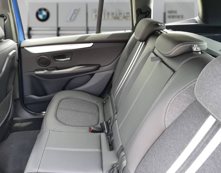 BMW 218i Gran Tourer M SPORT Navi LED Parkass Kamera