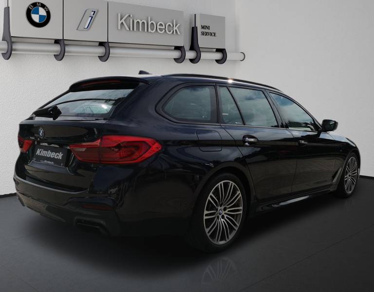 BMW M550d xDrive Touring Komfortsitz ACC NightVision
