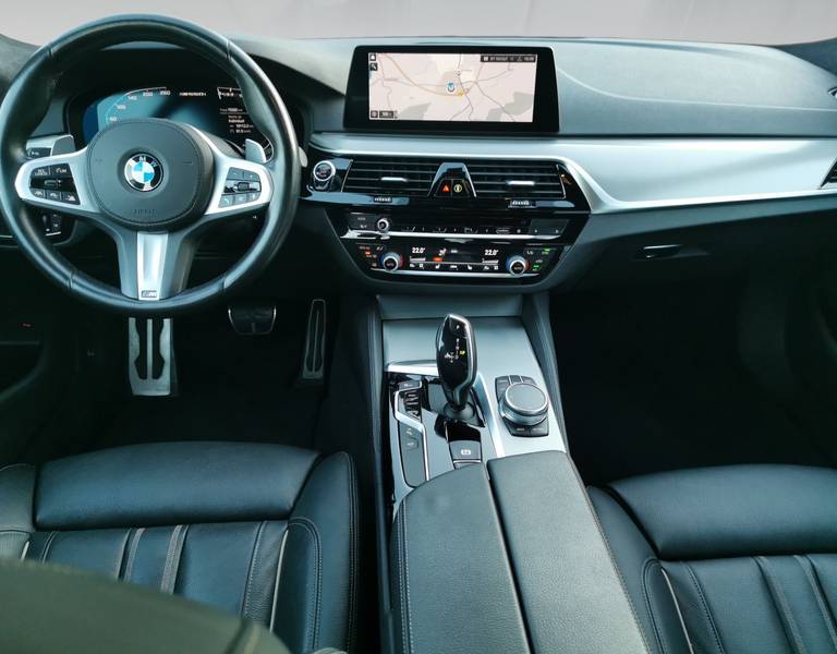 BMW M550i xDrive Limousine Headup Komfortsitze ACC