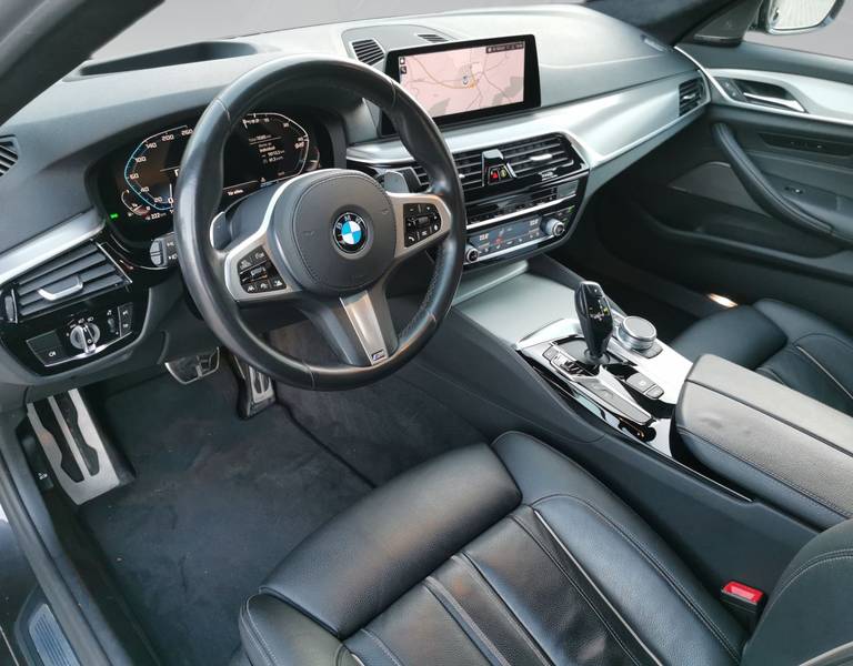 BMW M550i xDrive Limousine Headup Komfortsitze ACC