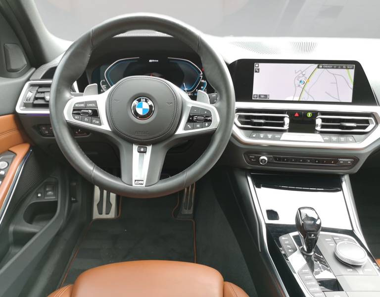 BMW 330e Touring M SPORT Laser DrivingAss. Panorama