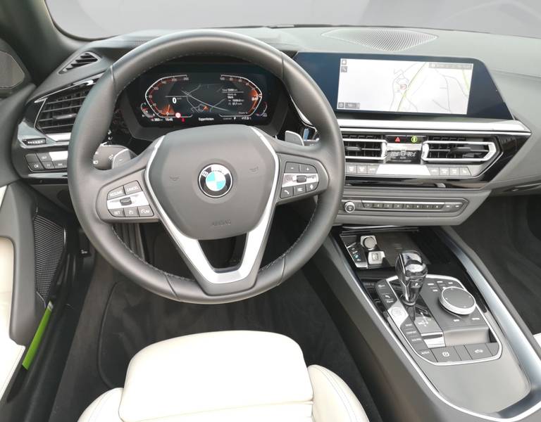 BMW Z4 sDrive20i Sport Line LED DrivingASS PDC HiFi