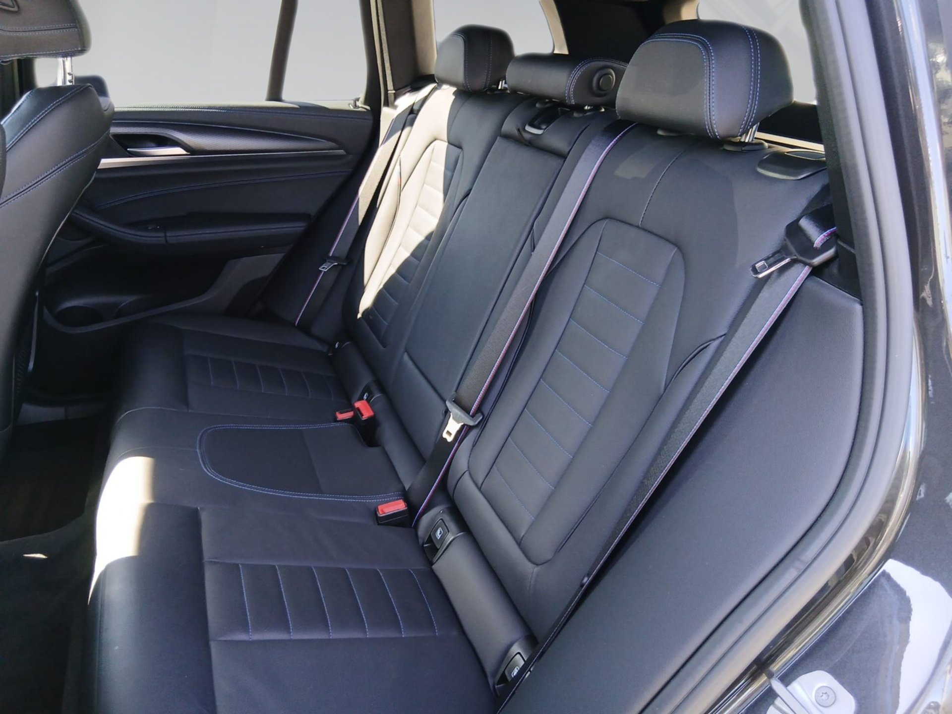 Bild 7 BMW X3 xDrive30e M SPORT AHK 360° DrivingAss Laser