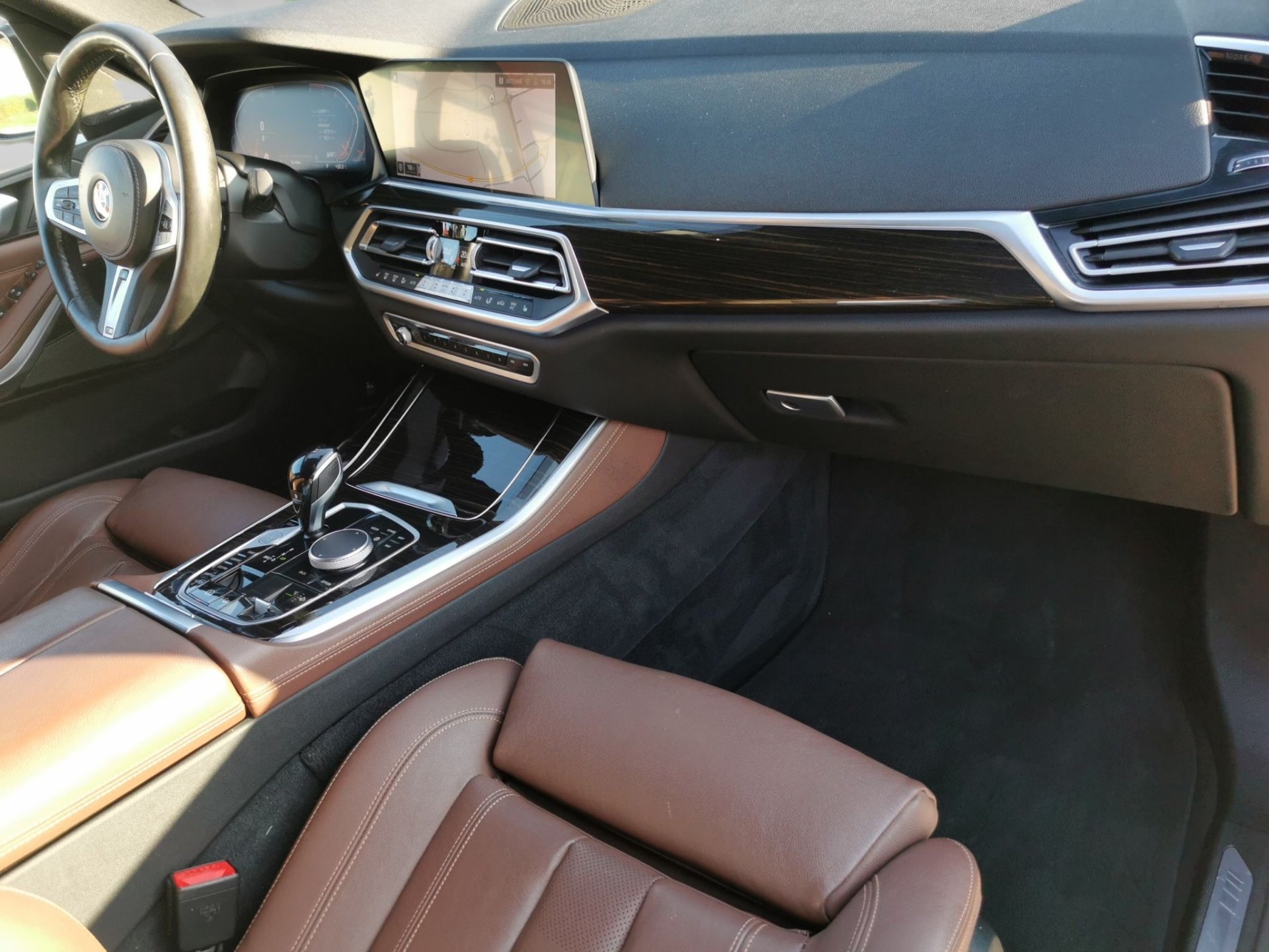 Bild 5 BMW X5 xDrive30d M SPORT Luftfederung Standhzg SoftCl