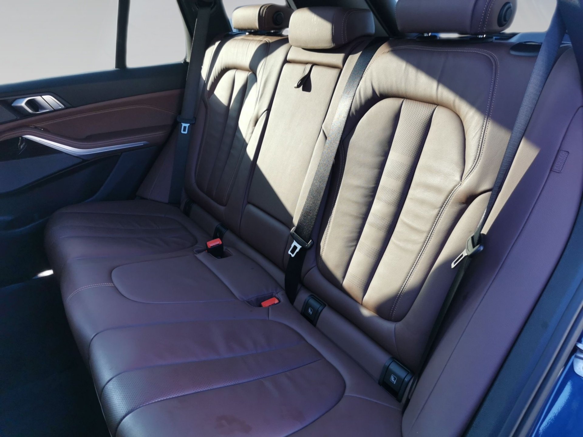 Bild 7 BMW X5 xDrive30d M SPORT Luftfederung Standhzg SoftCl