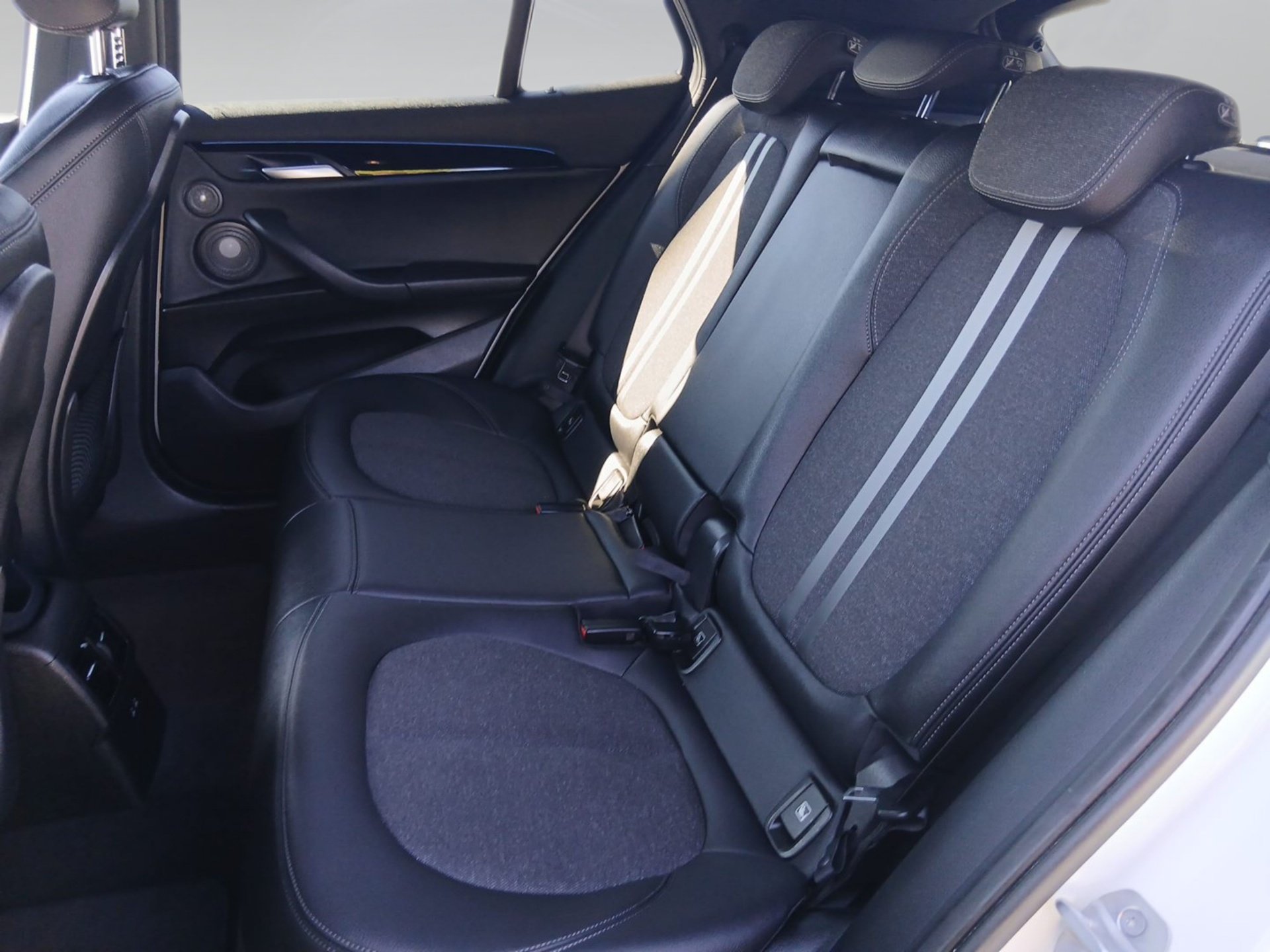 Bild 7 BMW X2 xDrive25e M SPORT HeadUp ACC ParkAss KeyLess