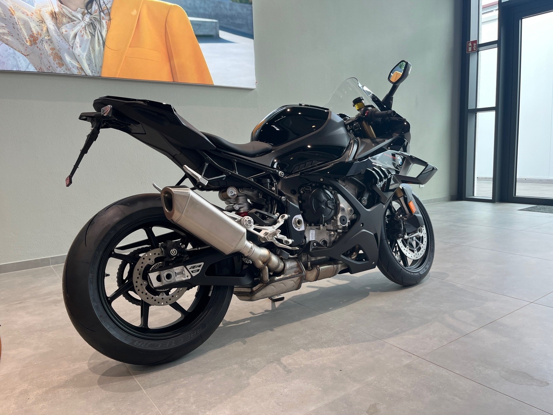 BMW  S 1000 RR (Bild 10)