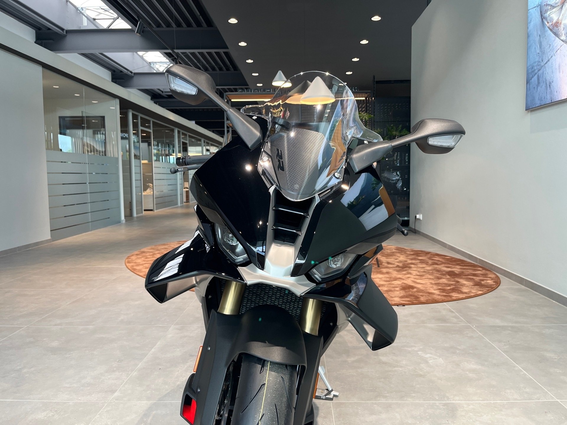 BMW  S 1000 RR (Bild 11)
