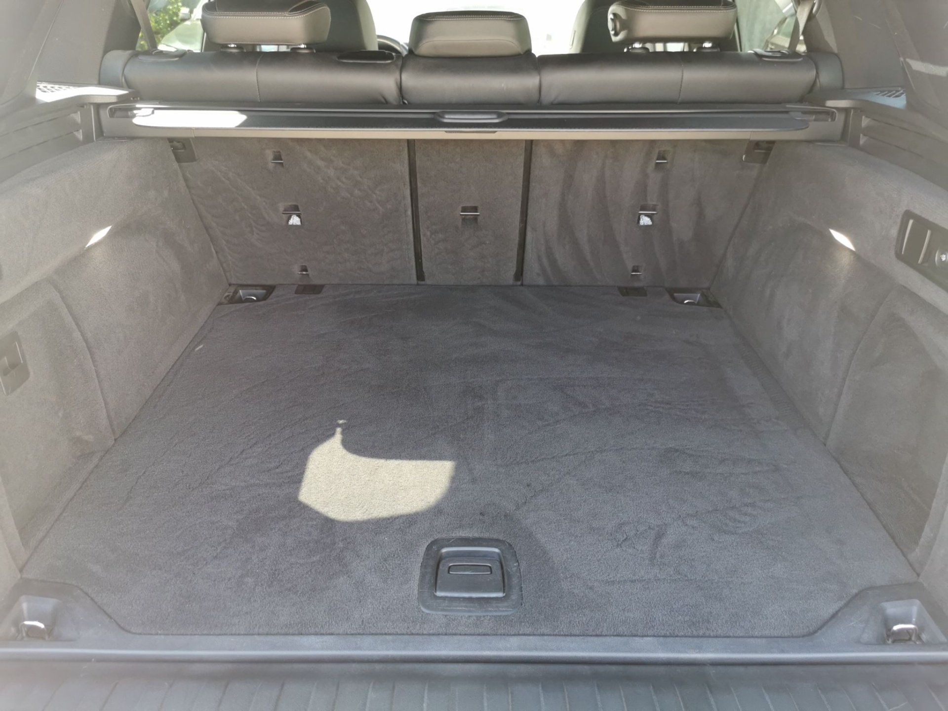 Bild 10 BMW X5 xDrive30d M SPORT HeadUp SoftClose Gestik AHK