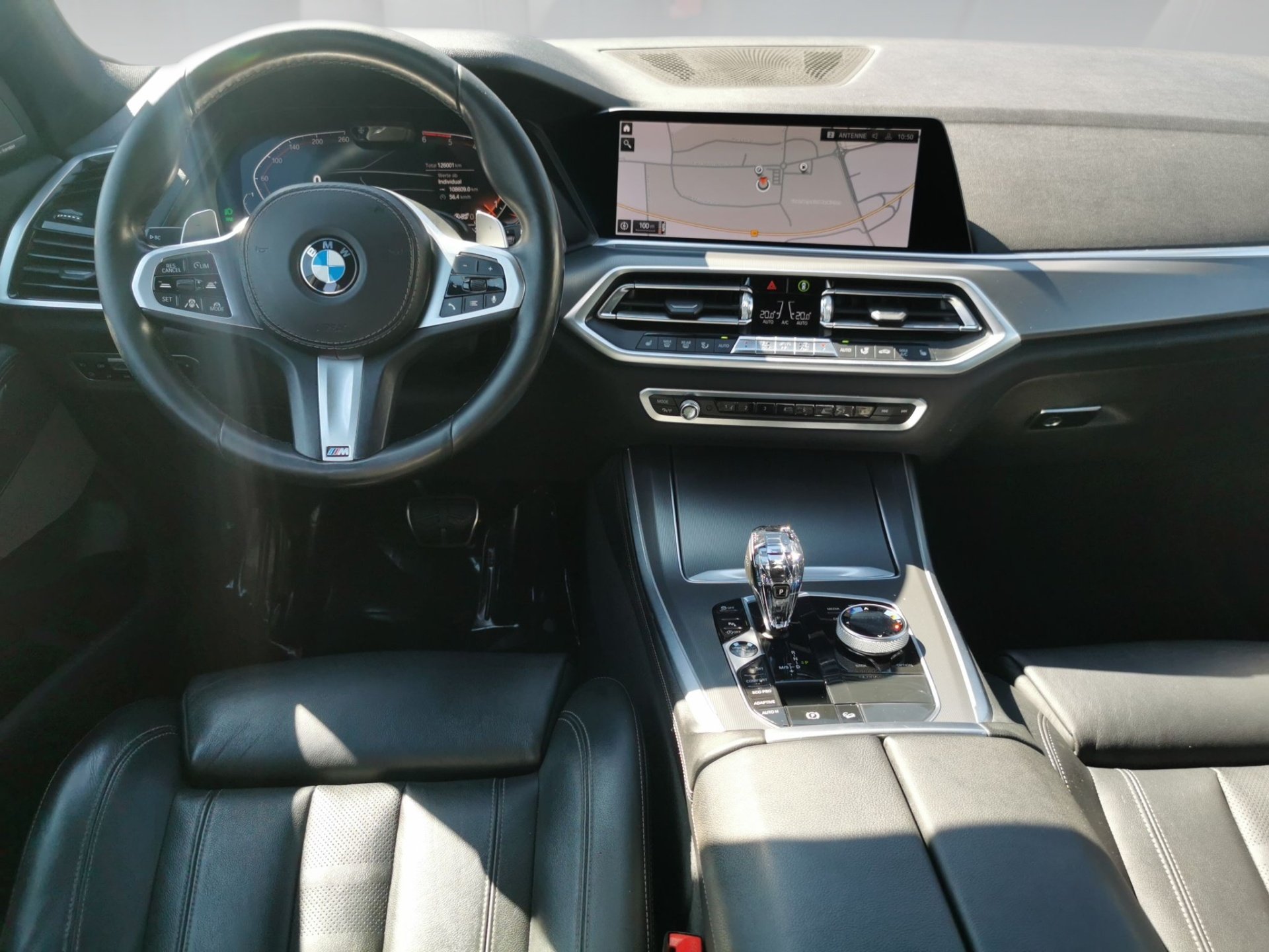 Bild 6 BMW X5 xDrive30d M SPORT HeadUp SoftClose Gestik AHK