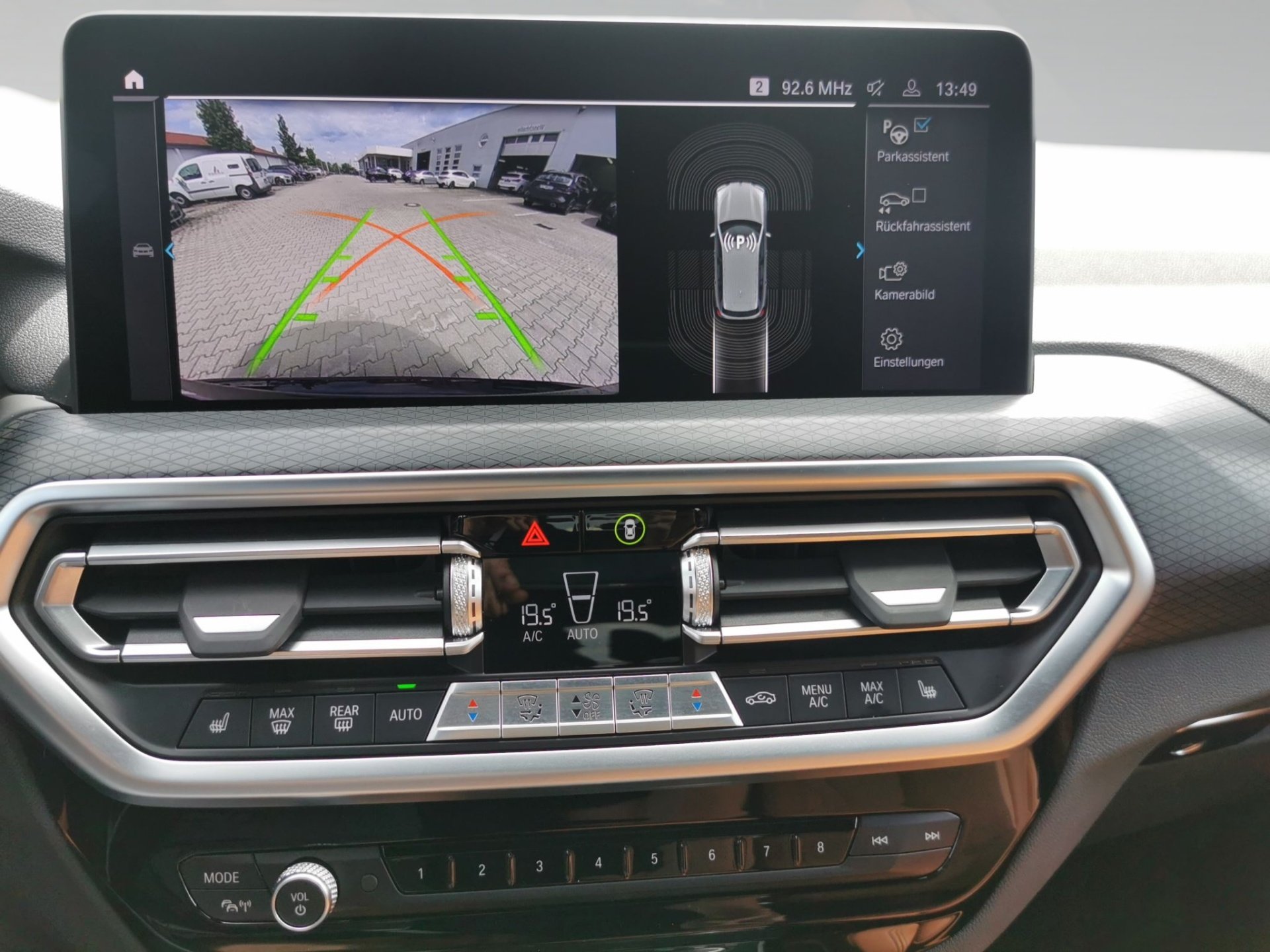 Bild 9 BMW X3 xDrive30d M SPORT Laser ParkAs AHK HiFi KeyLes