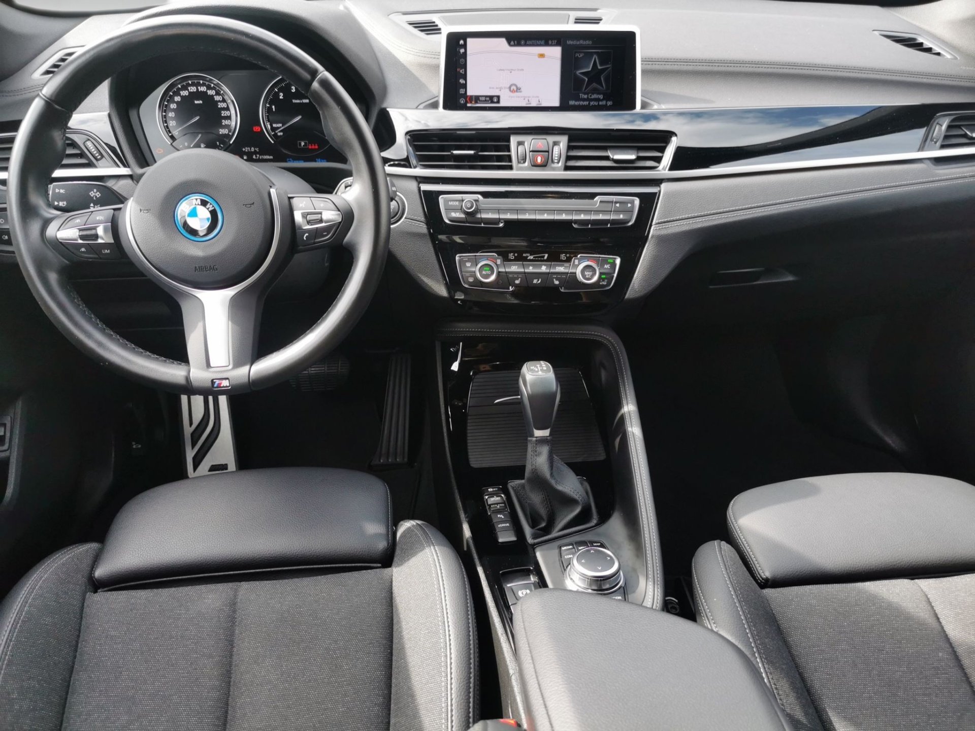 Bild 6 BMW X1 xDrive25e M SPORT LED ACC AHK ParkAss KeyLess