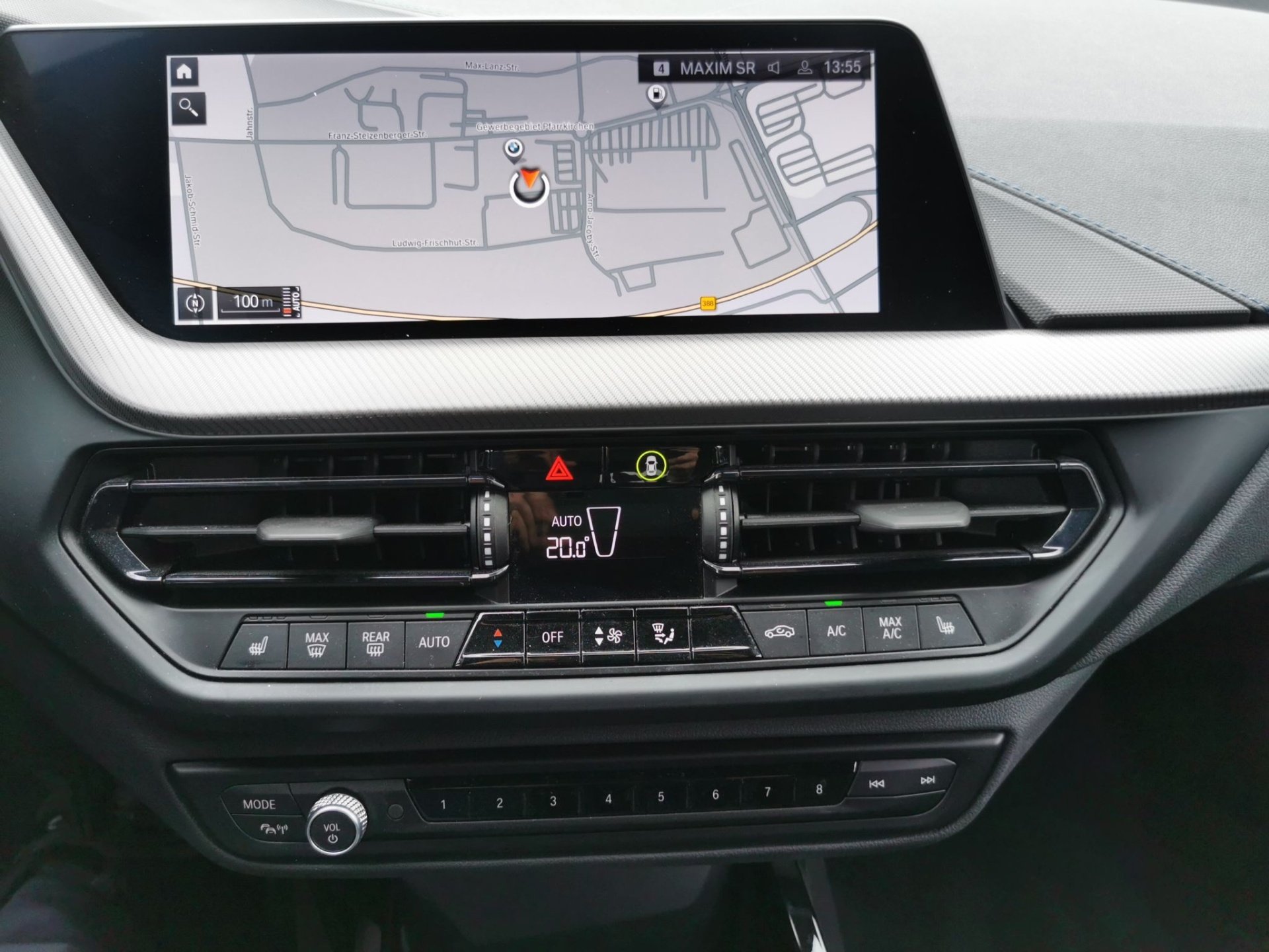 BMW 118i 118i Limousine M SPORT LED Navi PDC ActiveGuard (Bild 8)