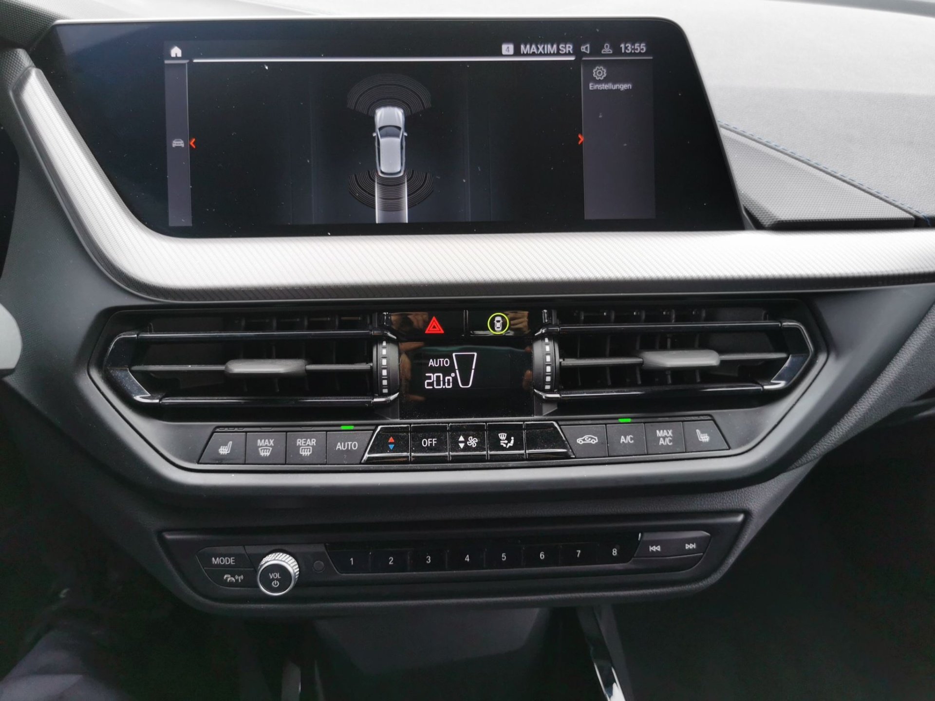 BMW 118i 118i Limousine M SPORT LED Navi PDC ActiveGuard (Bild 9)