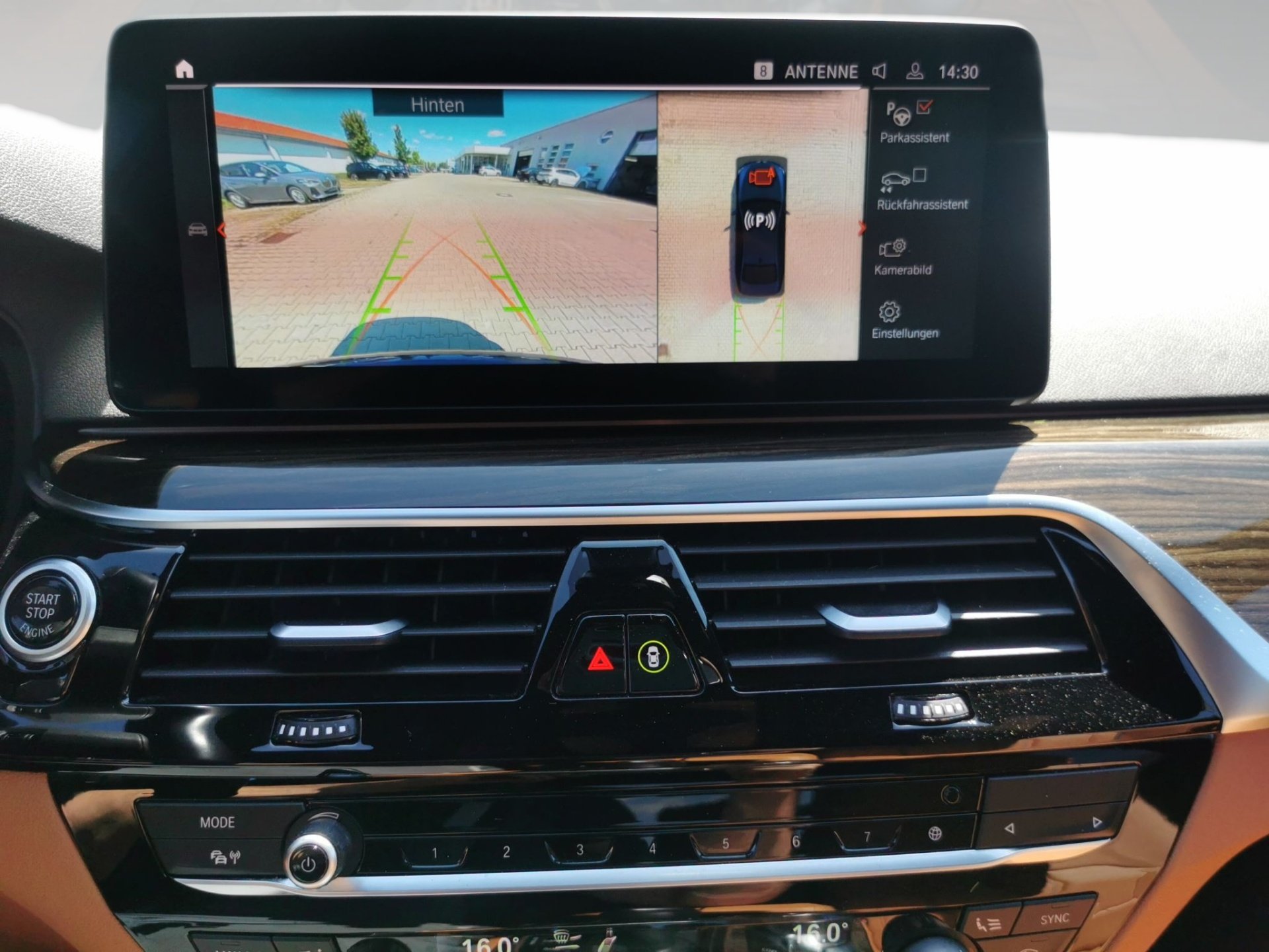 Bild 9 BMW 540d xDrive Limo M SPORT PRO INDIVI TANSANITBLAU