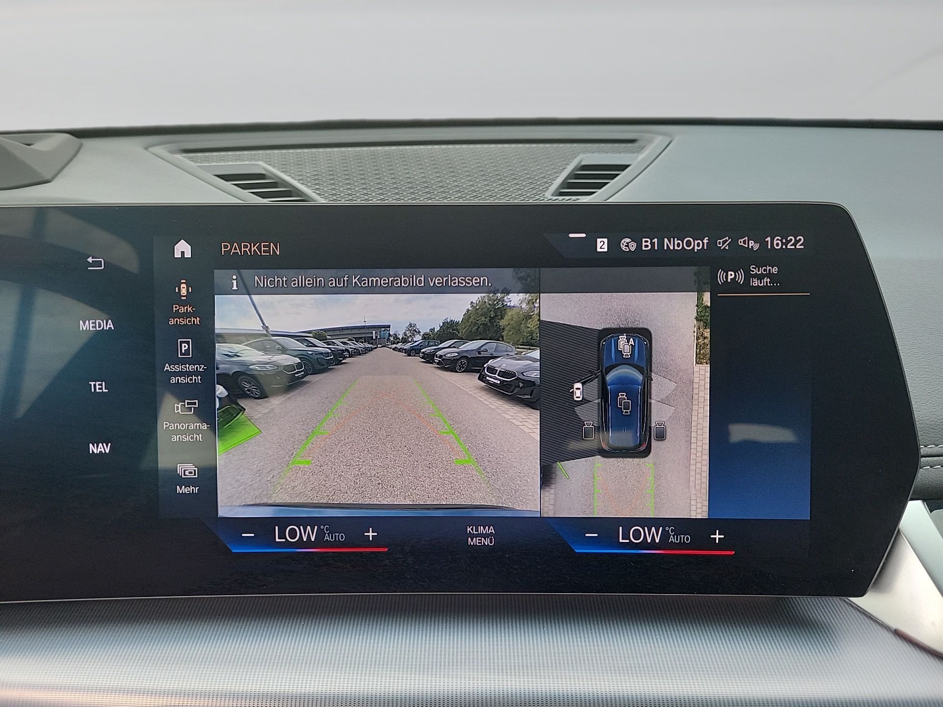 Bild 9 BMW IX1 xDrive30 xLine LED AHK HeadUp 360° KeyLess