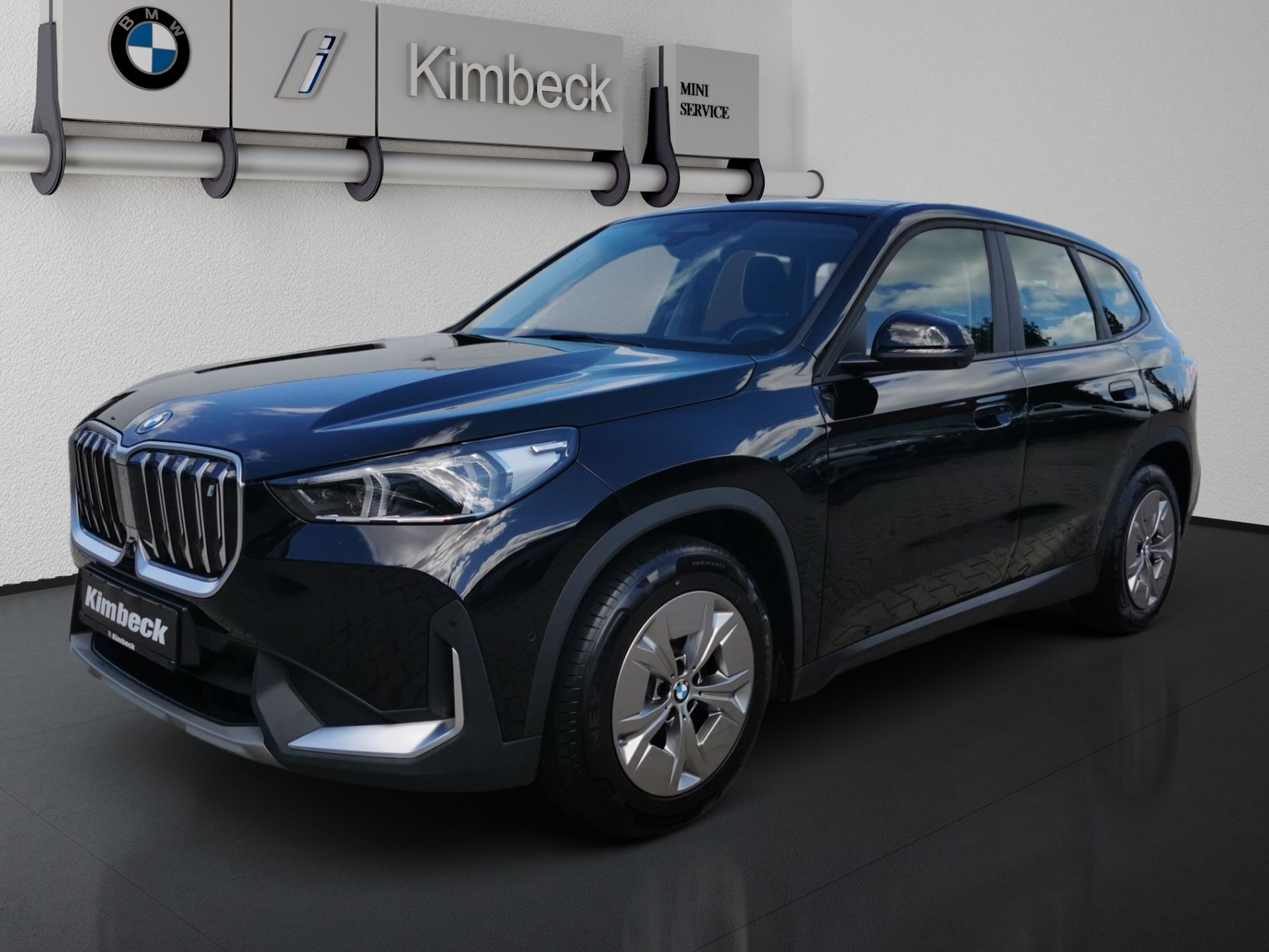 Bild 1 BMW iX1 xDrive30 LED HeadUp 360° KeyLess Navi