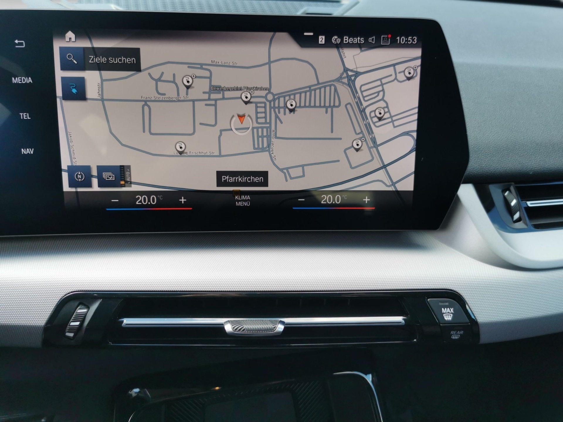 Bild 8 BMW iX1 xDrive30 LED HeadUp 360° KeyLess Navi