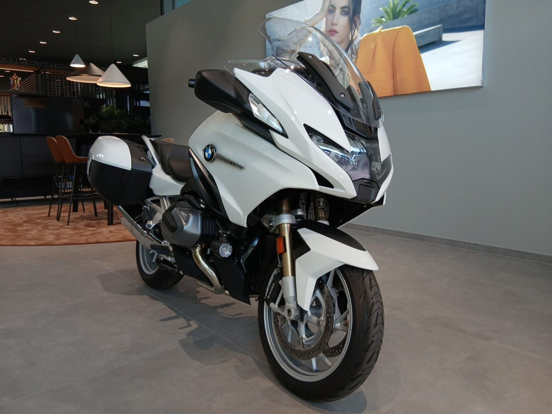 BMW  R 1250 RT Erst 927 Km !!! (Bild 2)