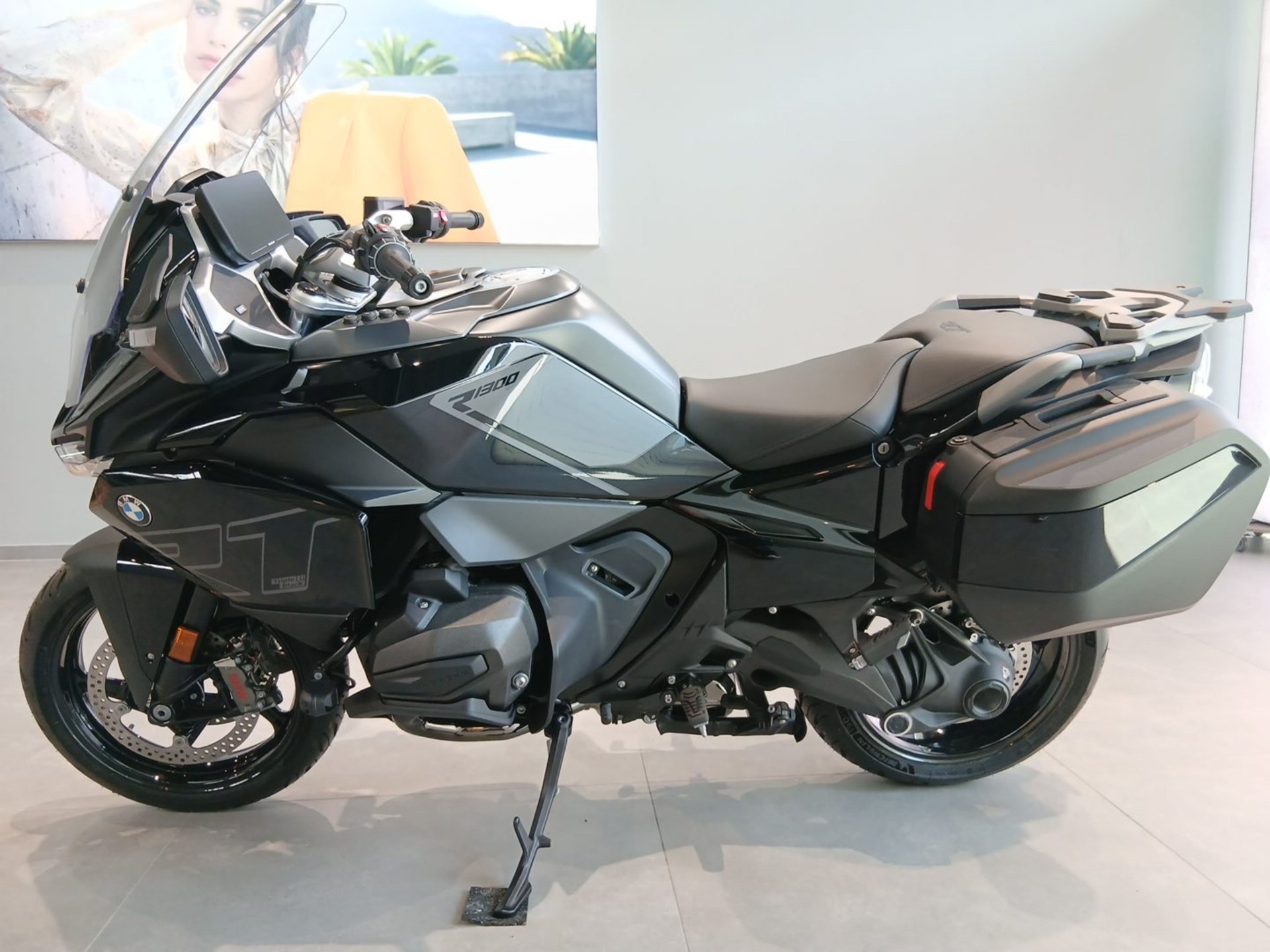 BMW  R 1300 RT Komfort/Dynamic/Innovat/ASA/ (Bild 6)