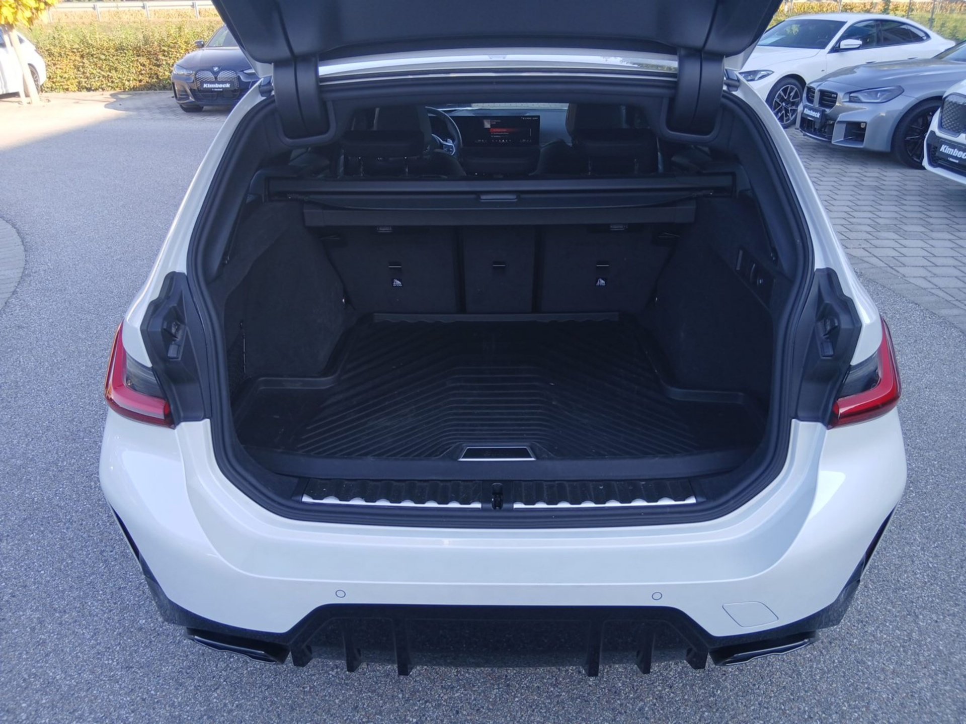 Bild 11 BMW M340i xDrive Touring M SPORT PRO HeadUp ACC 360°