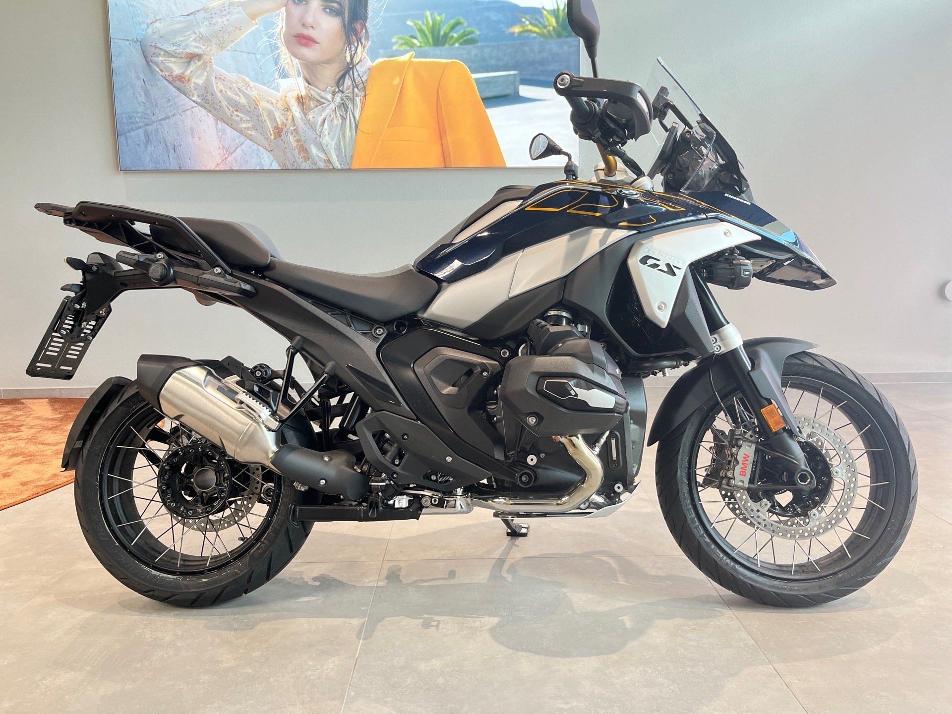 BMW  R 1300 GS Opt.719 Biscaya 4.Pakete/Adap.Höhenreg/ (Bild 1)