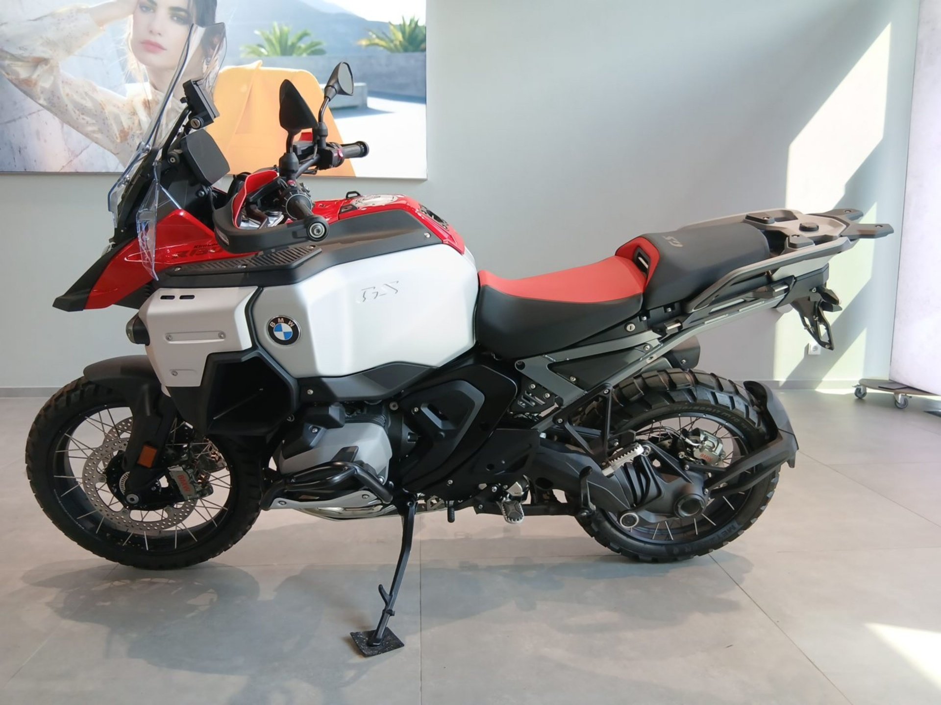 BMW  R 1300 GS Adventure Tour/Dyna/Adap.Höh 2.KM NEU (Bild 6)