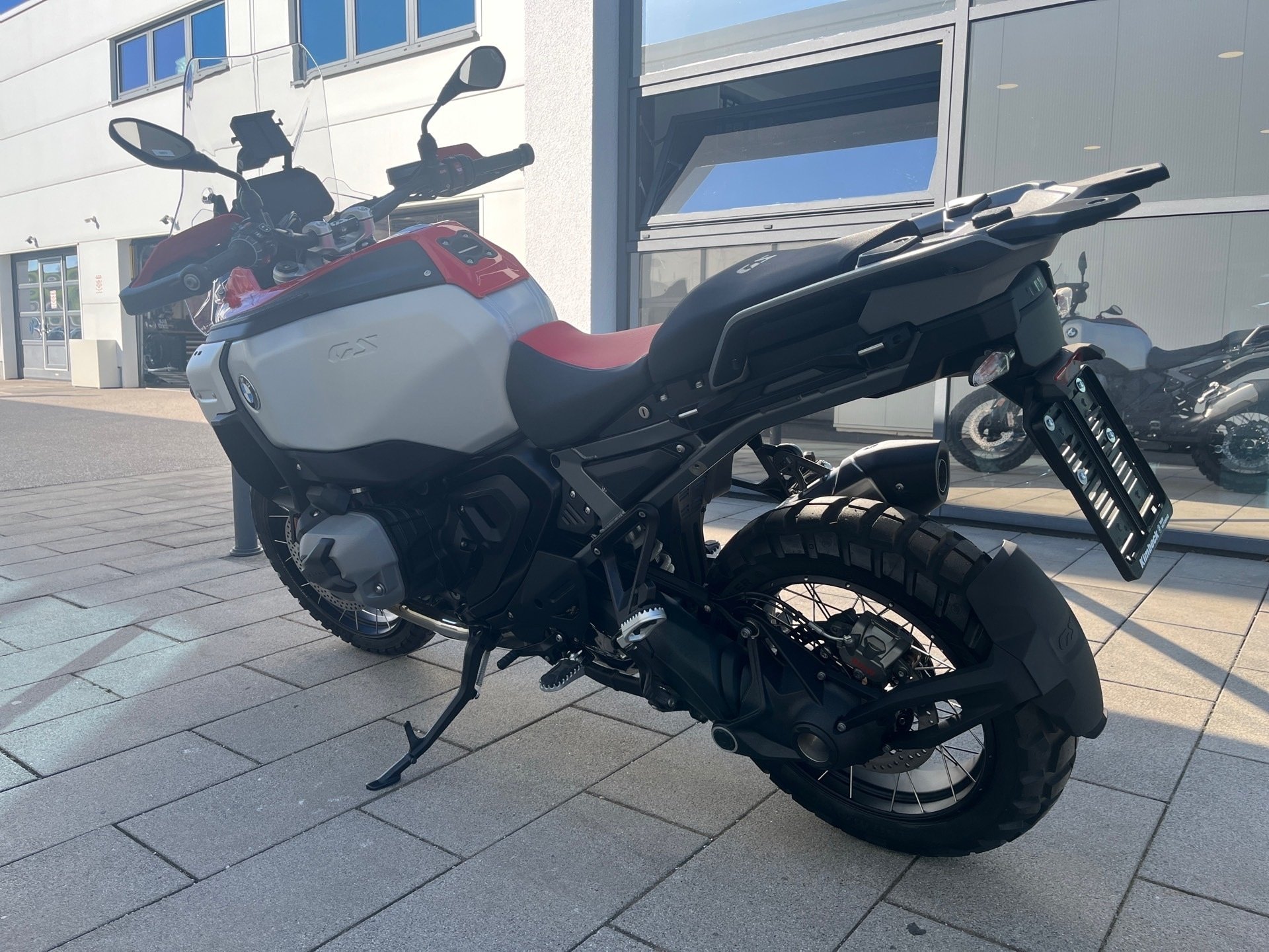 BMW  R 1300 GS Adventure Tour/Dyna/Adap.Höh 2.KM NEU (Bild 7)
