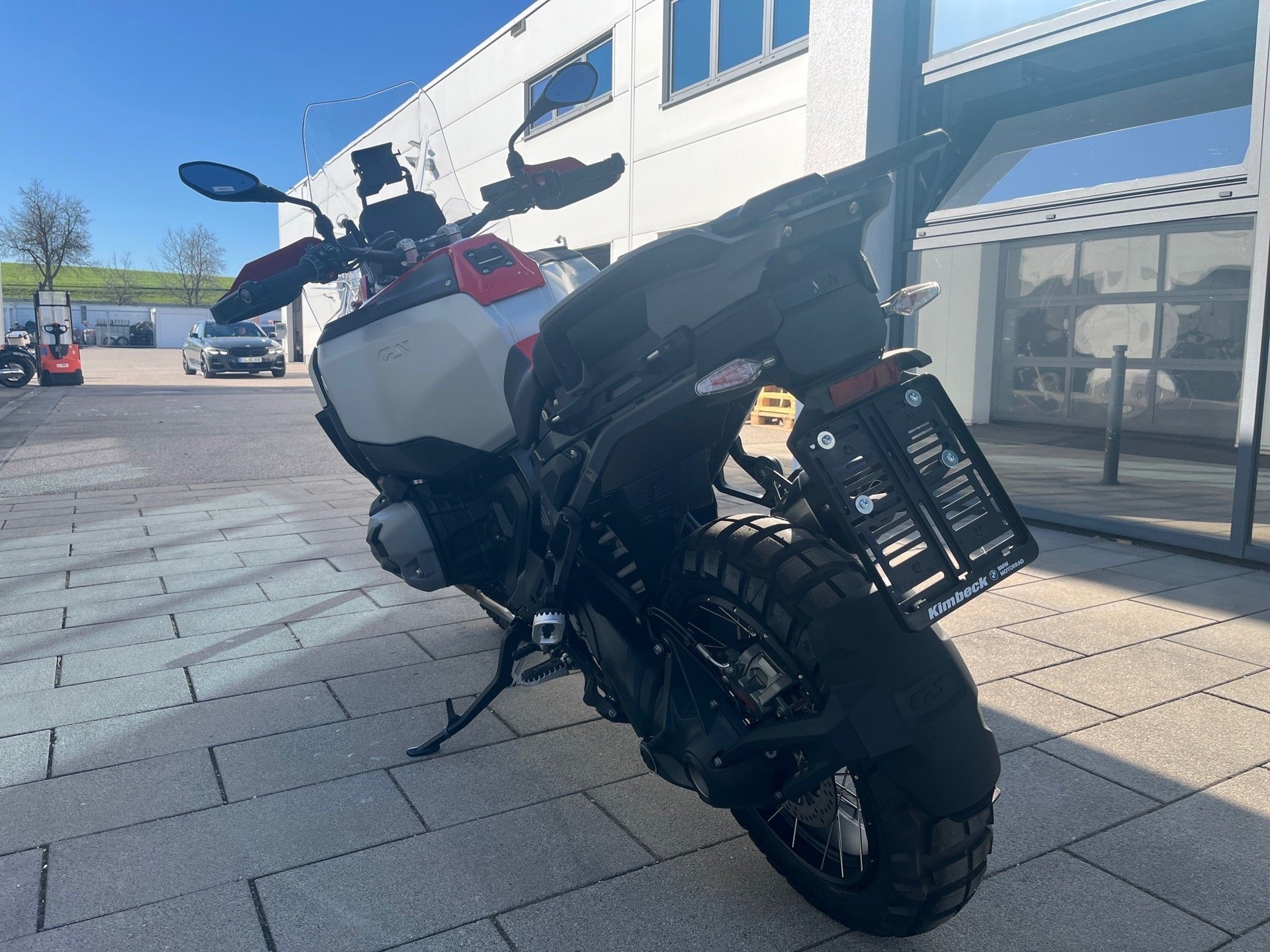 BMW  R 1300 GS Adventure Tour/Dyna/Adap.Höh 2.KM NEU (Bild 8)