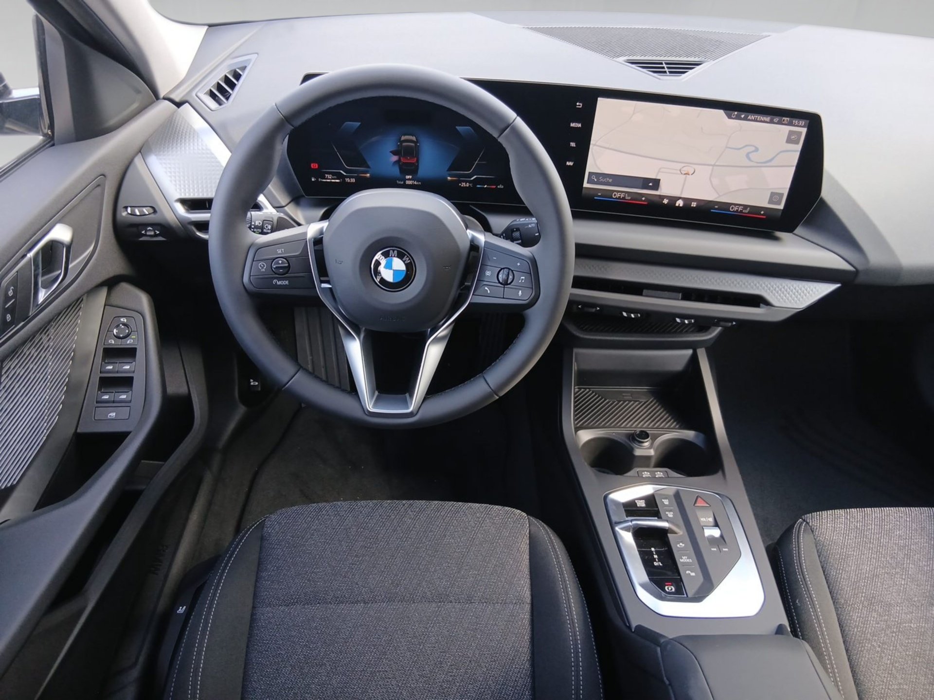 Bild 7 BMW 116 Limousine LED DrivingAss ParkAss KeyLess Navi