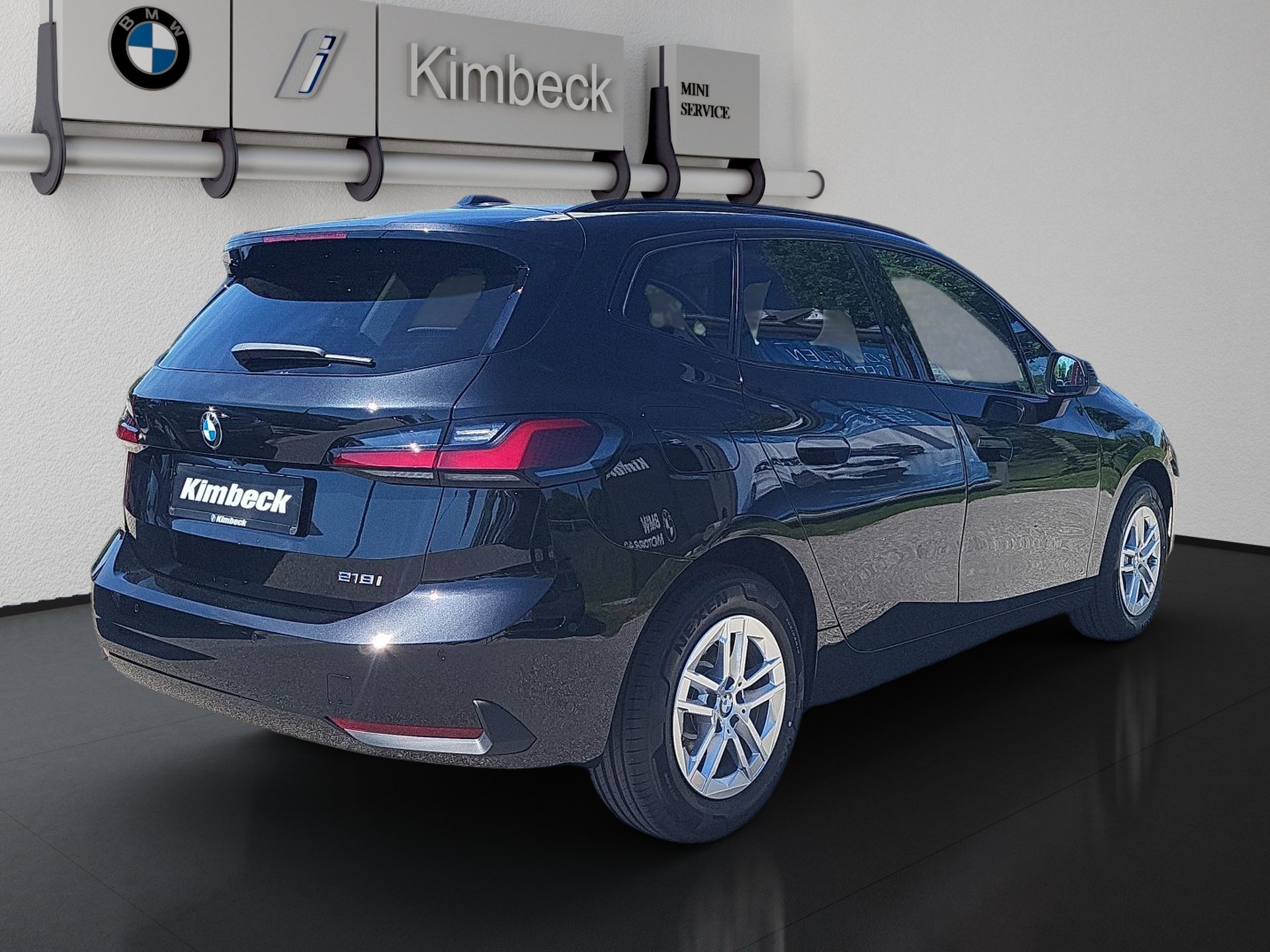 Bild 3 BMW 218i Active Tourer LED ACC AHK ParkAss Lenkhzg