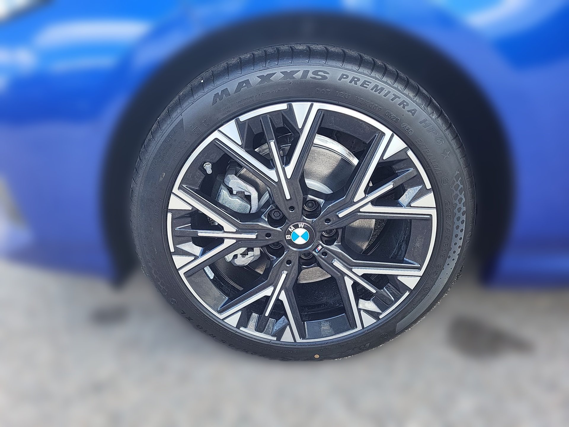 BMW 120 120 M SPORT LED ParkAss DrivingAss KeyLess Navi (Bild 4)