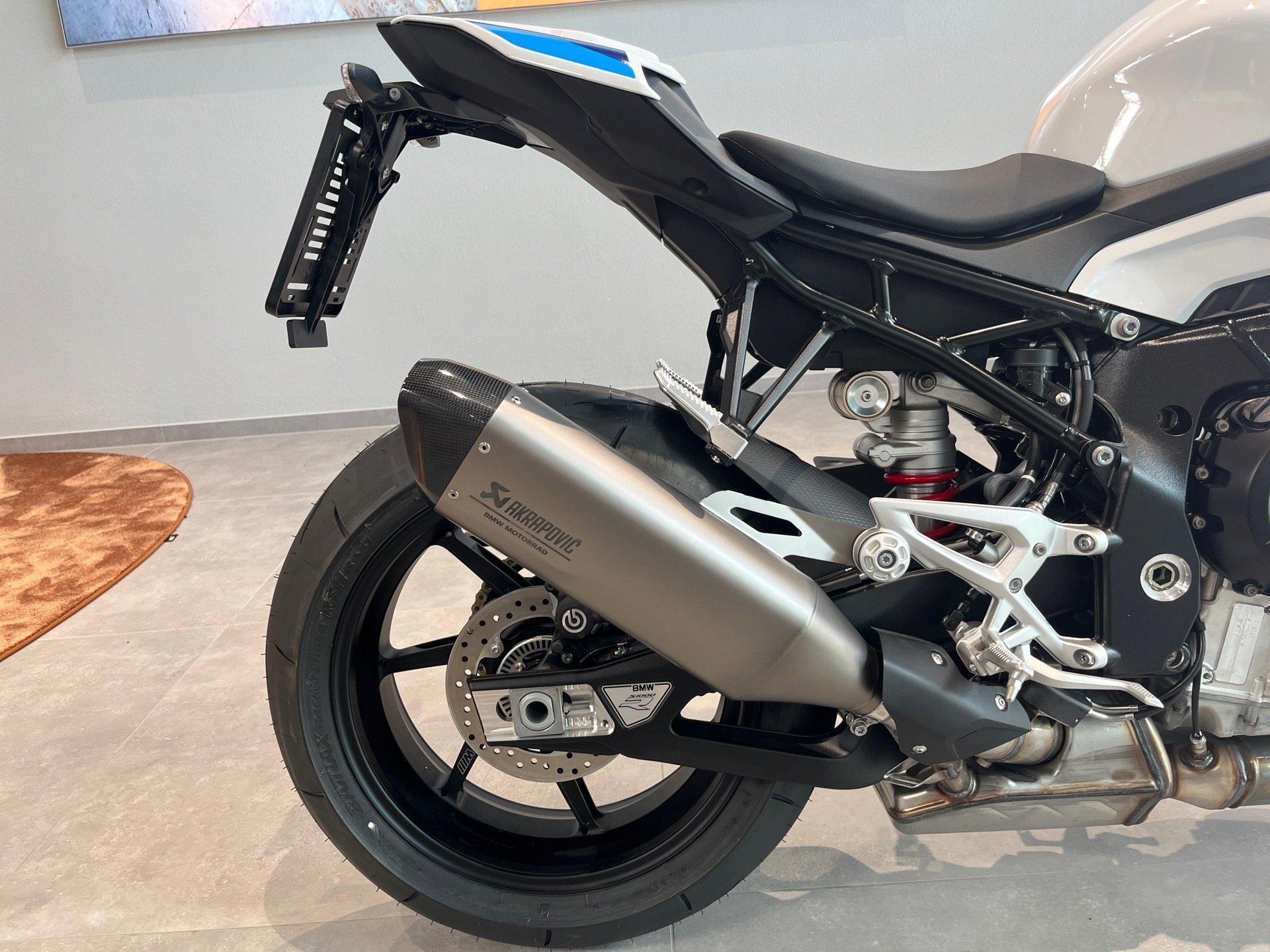 Bild 13 BMW S 1000 R M-Paket Komfort/Dynamic-Paket/Schmiederä