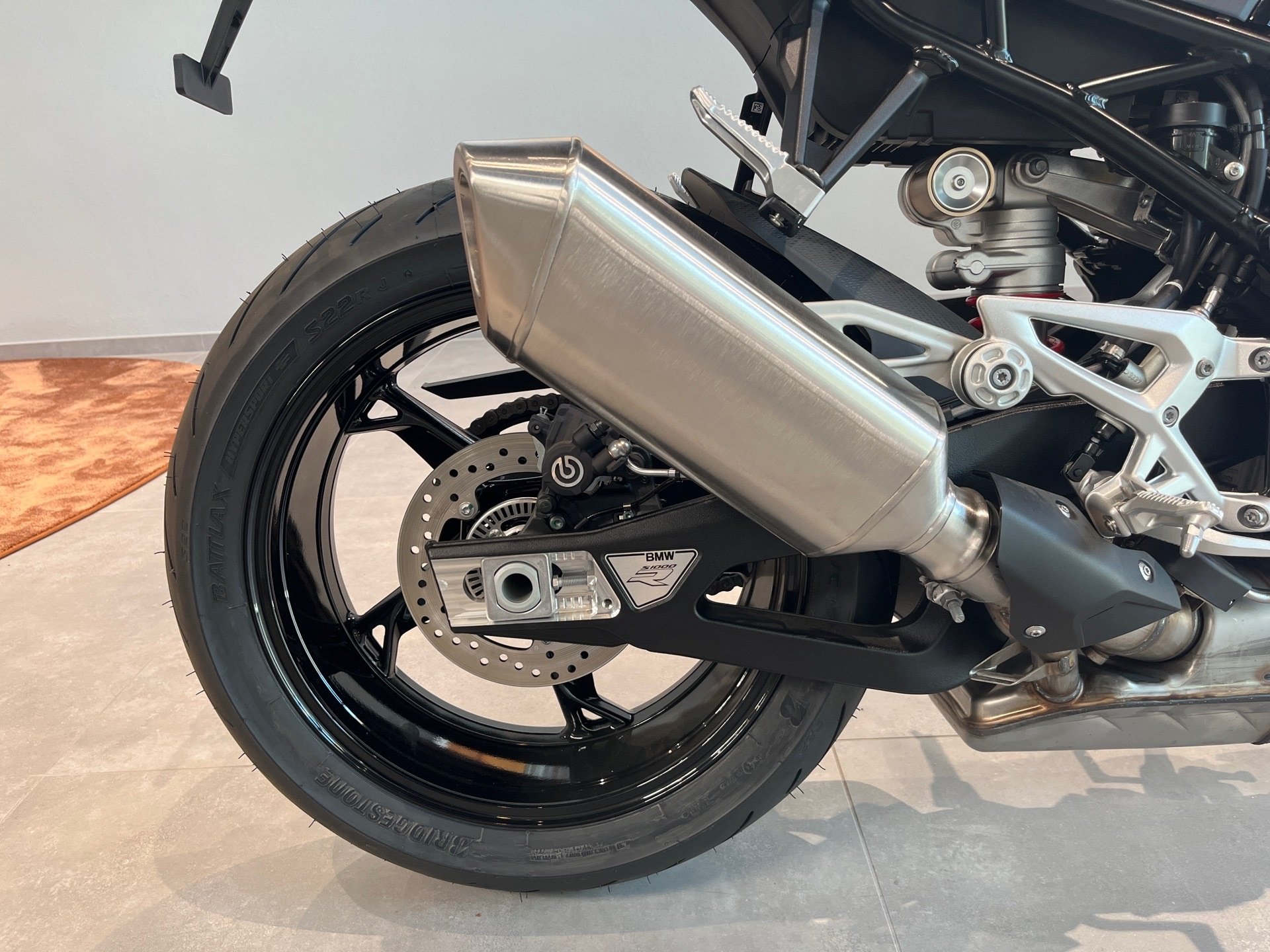 Bild 13 BMW S 1000 R Komfort/Dynamik-Paket/Lenkerendspieg