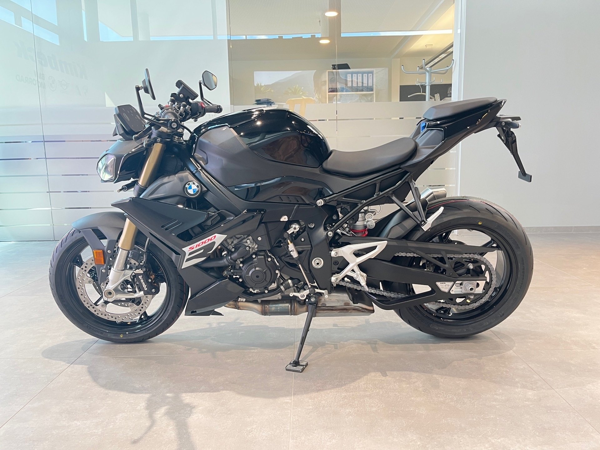 Bild 6 BMW S 1000 R Komfort/Dynamik-Paket/Lenkerendspieg