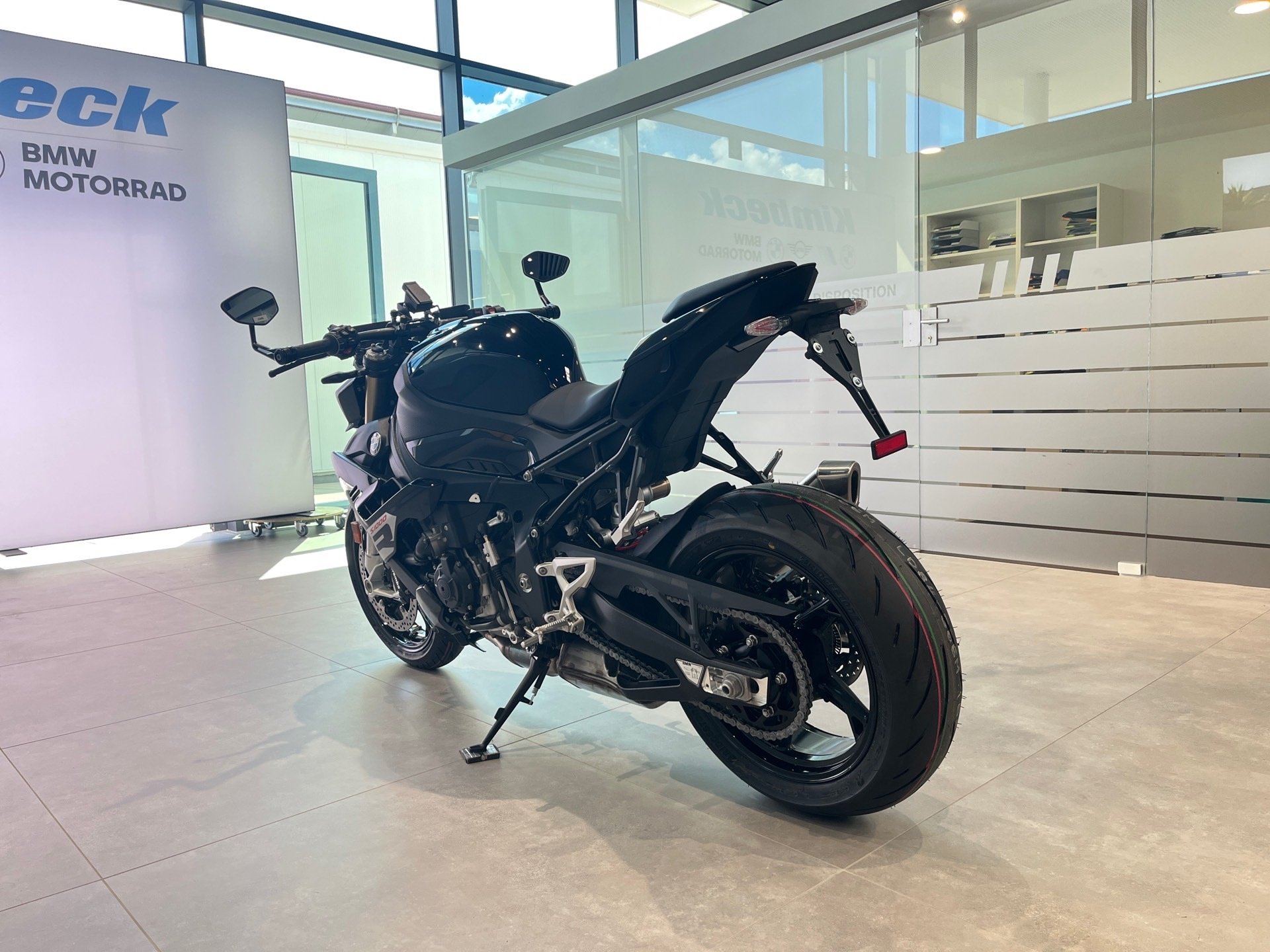 Bild 7 BMW S 1000 R Komfort/Dynamik-Paket/Lenkerendspieg