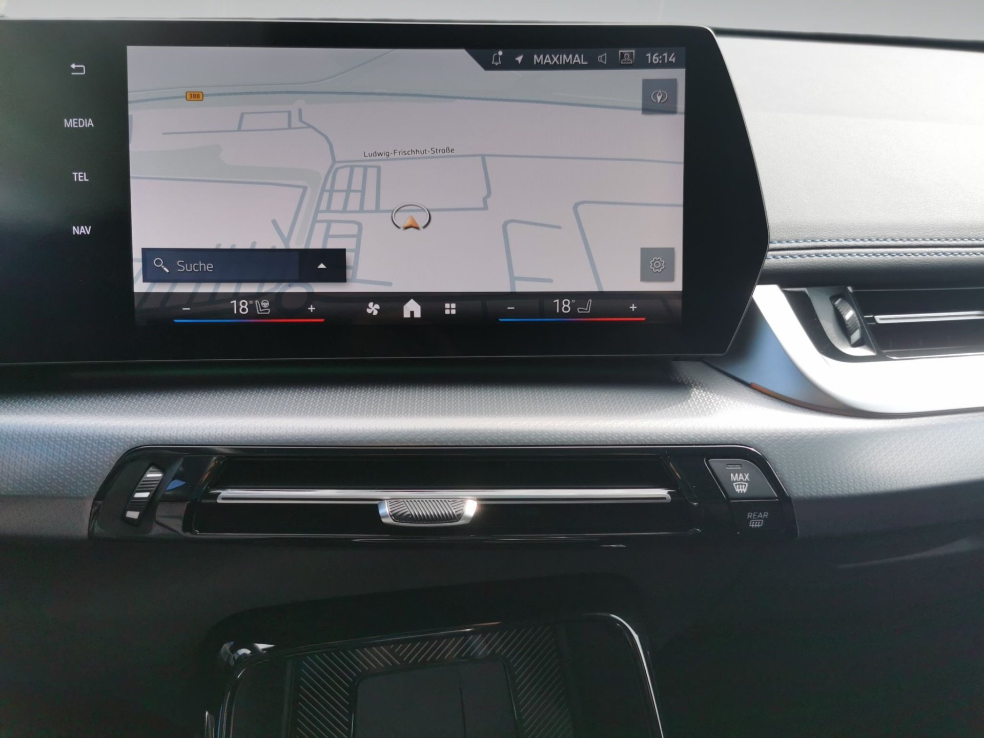 BMW X1 X1 sDrive20i M SPORT PRO LED AHK ParkAss Lenkhzg (Bild 10)