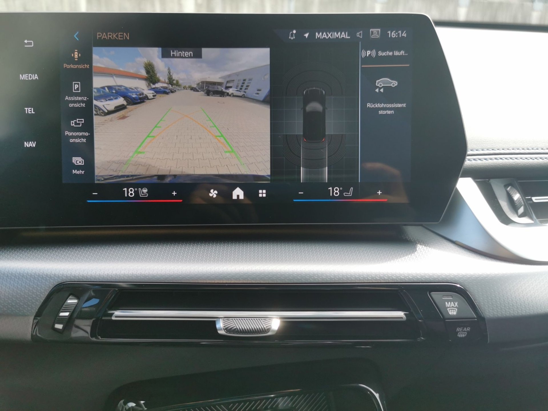BMW X1 X1 sDrive20i M SPORT PRO LED AHK ParkAss Lenkhzg (Bild 11)