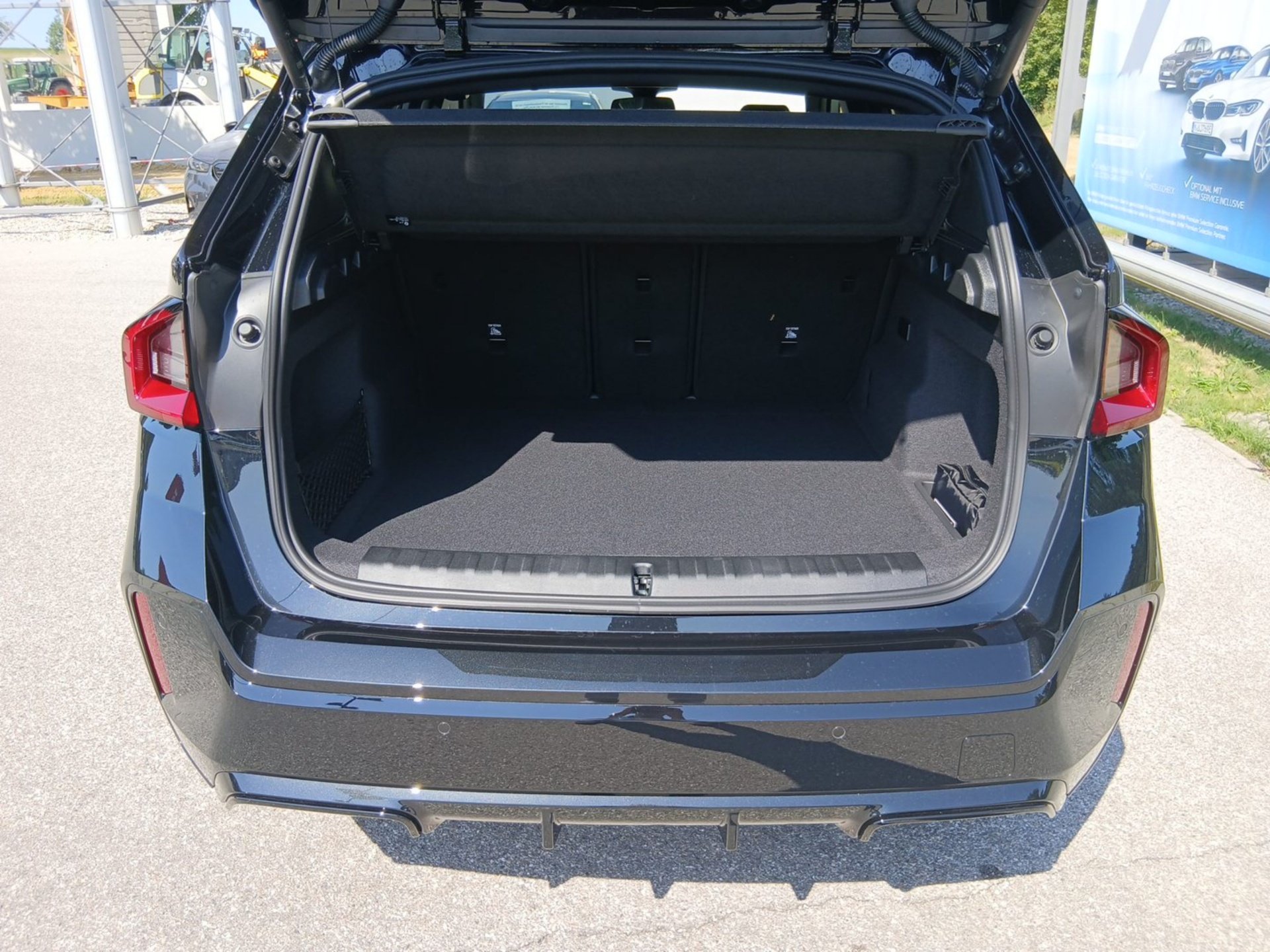 BMW X1 X1 xDrive30e M SPORT LED HeadUp DrivingAss ParkAs (Bild 11)