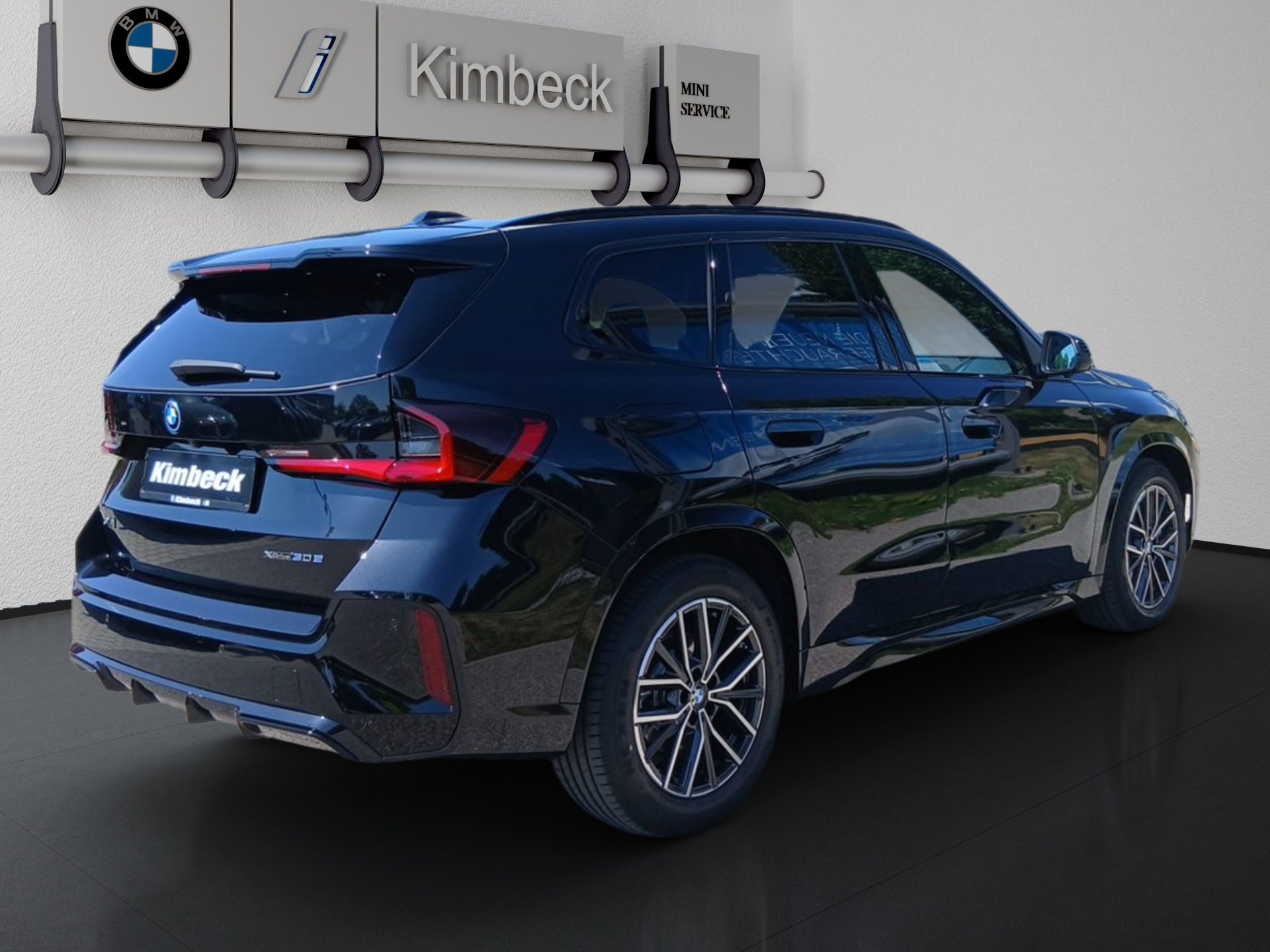 BMW X1 X1 xDrive30e M SPORT LED HeadUp DrivingAss ParkAs (Bild 3)