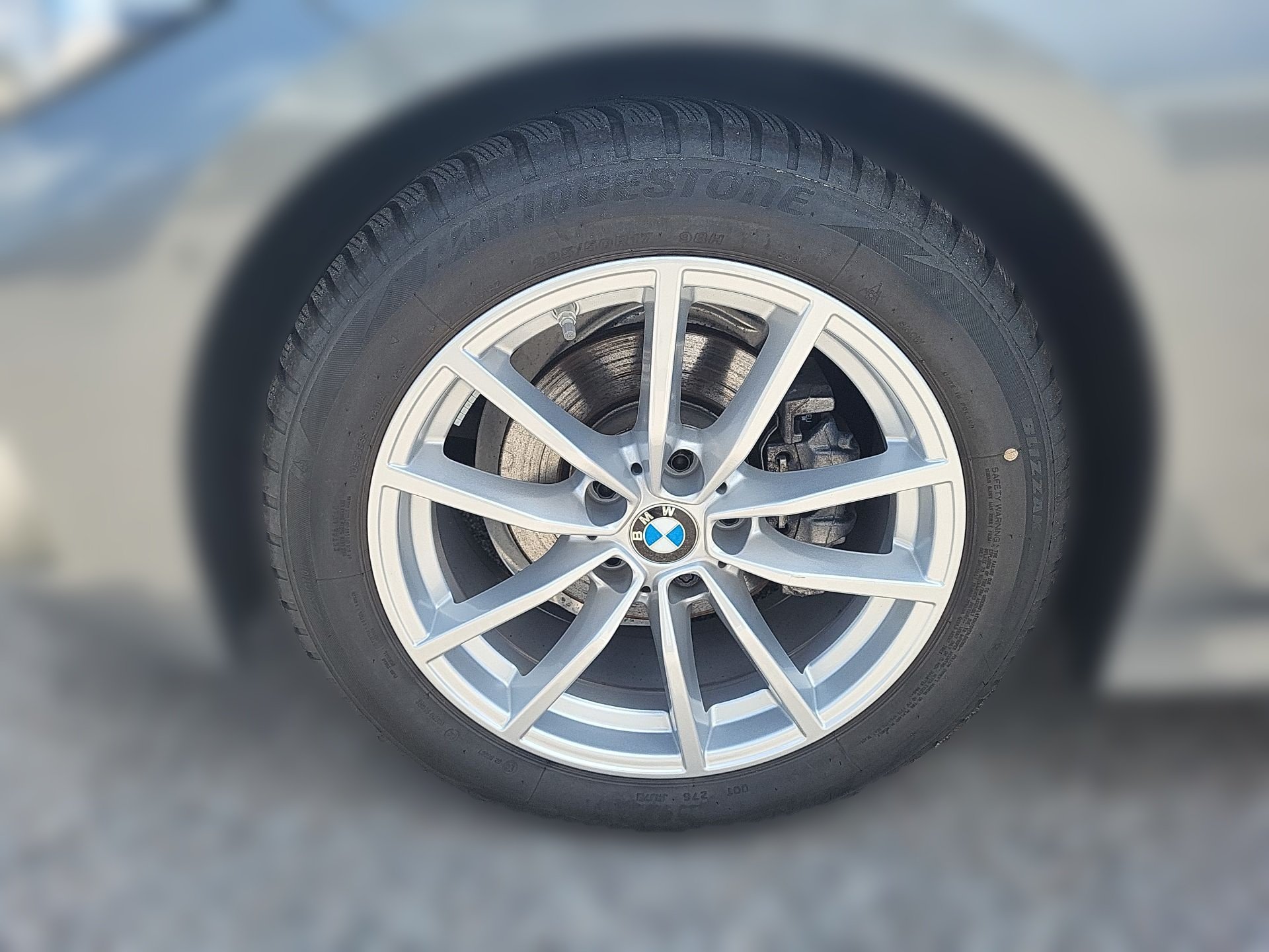 BMW 318d 318d Touring M SPORT AHK Lenkhzg ParkAss KeyLess (Bild 4)