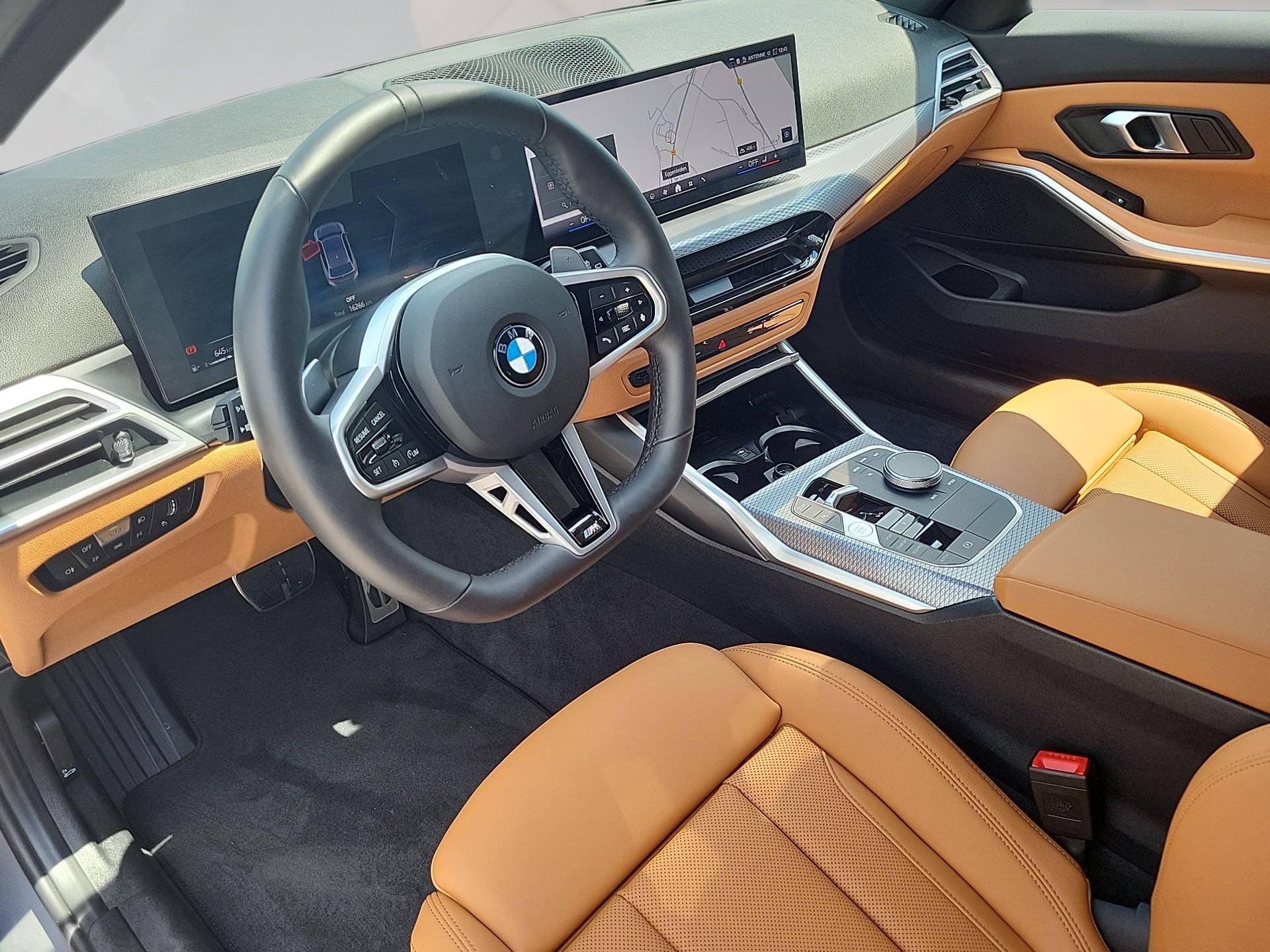 BMW 318d 318d Touring M SPORT AHK Lenkhzg ParkAss KeyLess (Bild 5)