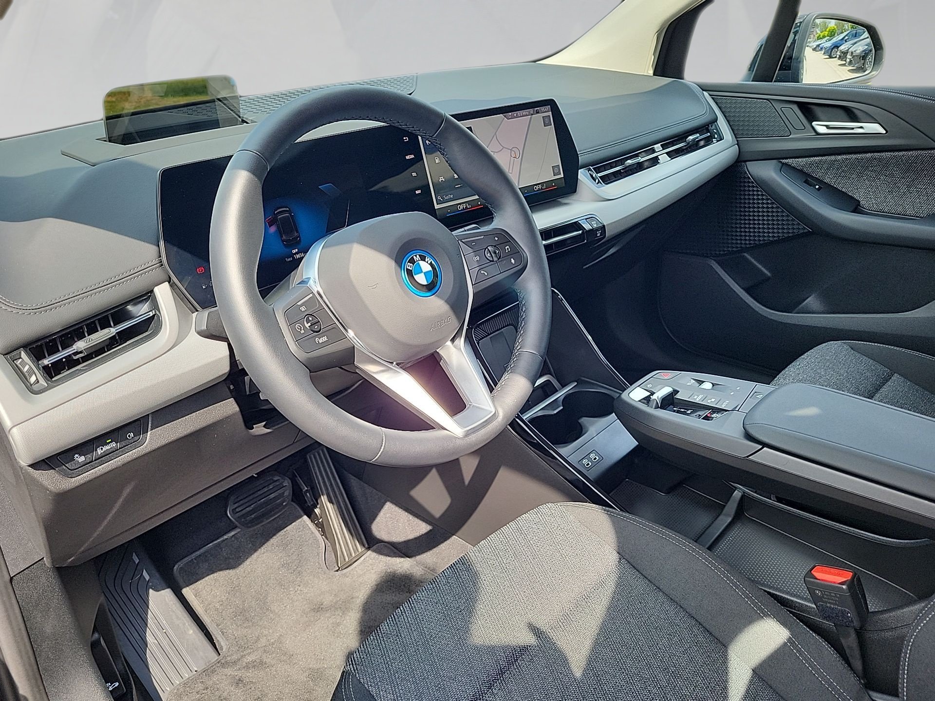 BMW 230e 230e xDrive Active Tourer LED ACC HeadUp AHK 360° (Bild 5)