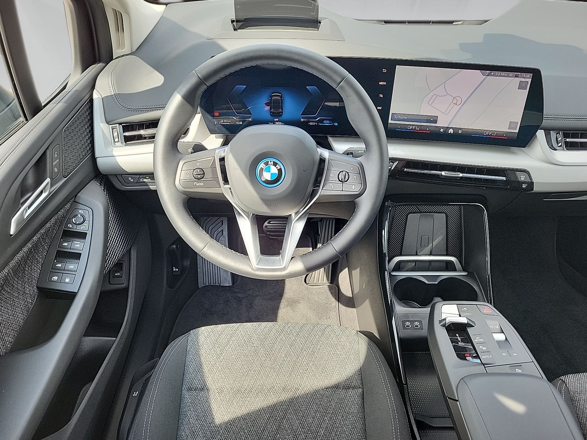 BMW 230e 230e xDrive Active Tourer LED ACC HeadUp AHK 360° (Bild 7)