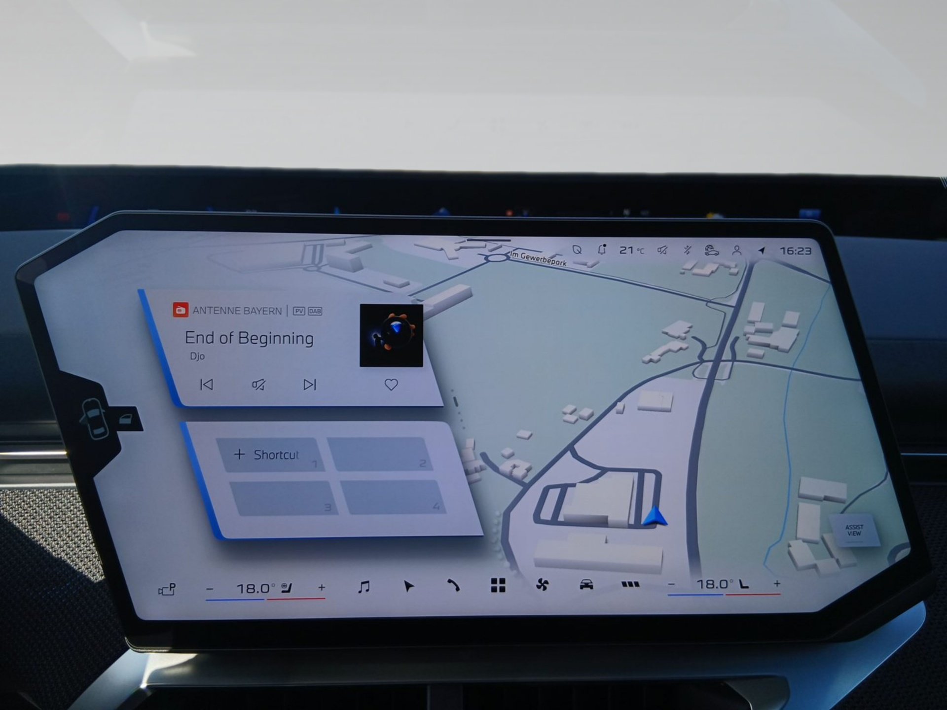 Bild 9 BMW iX3 40 M SPORT PRO PanoramicVision AHK ACC 360°