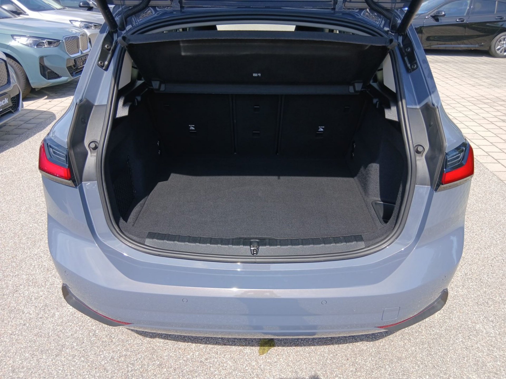 Bild 10 BMW 218i Active Tourer Ledersitze LED DrivingAs ParkA