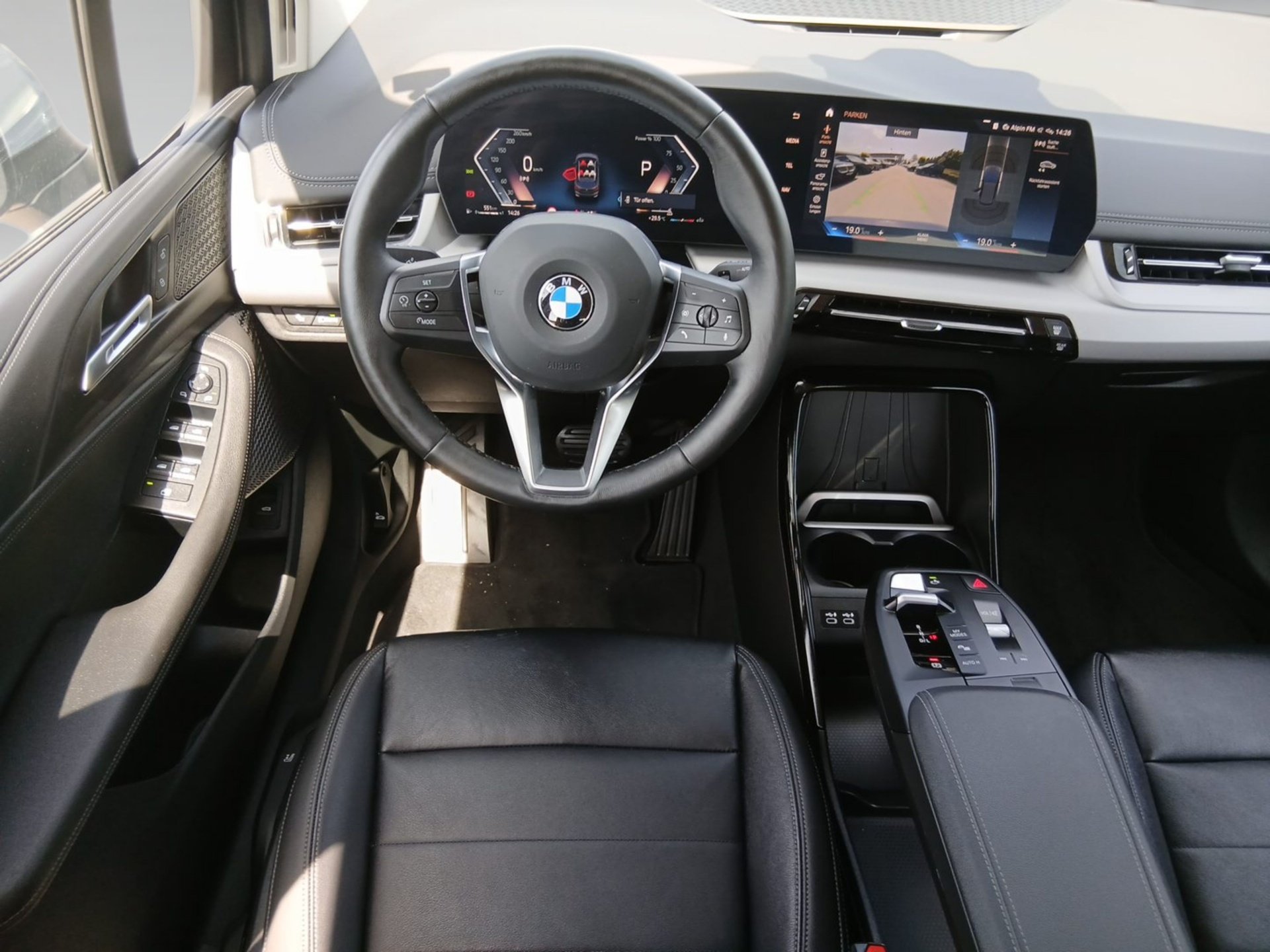 Bild 6 BMW 218i Active Tourer Ledersitze LED DrivingAs ParkA