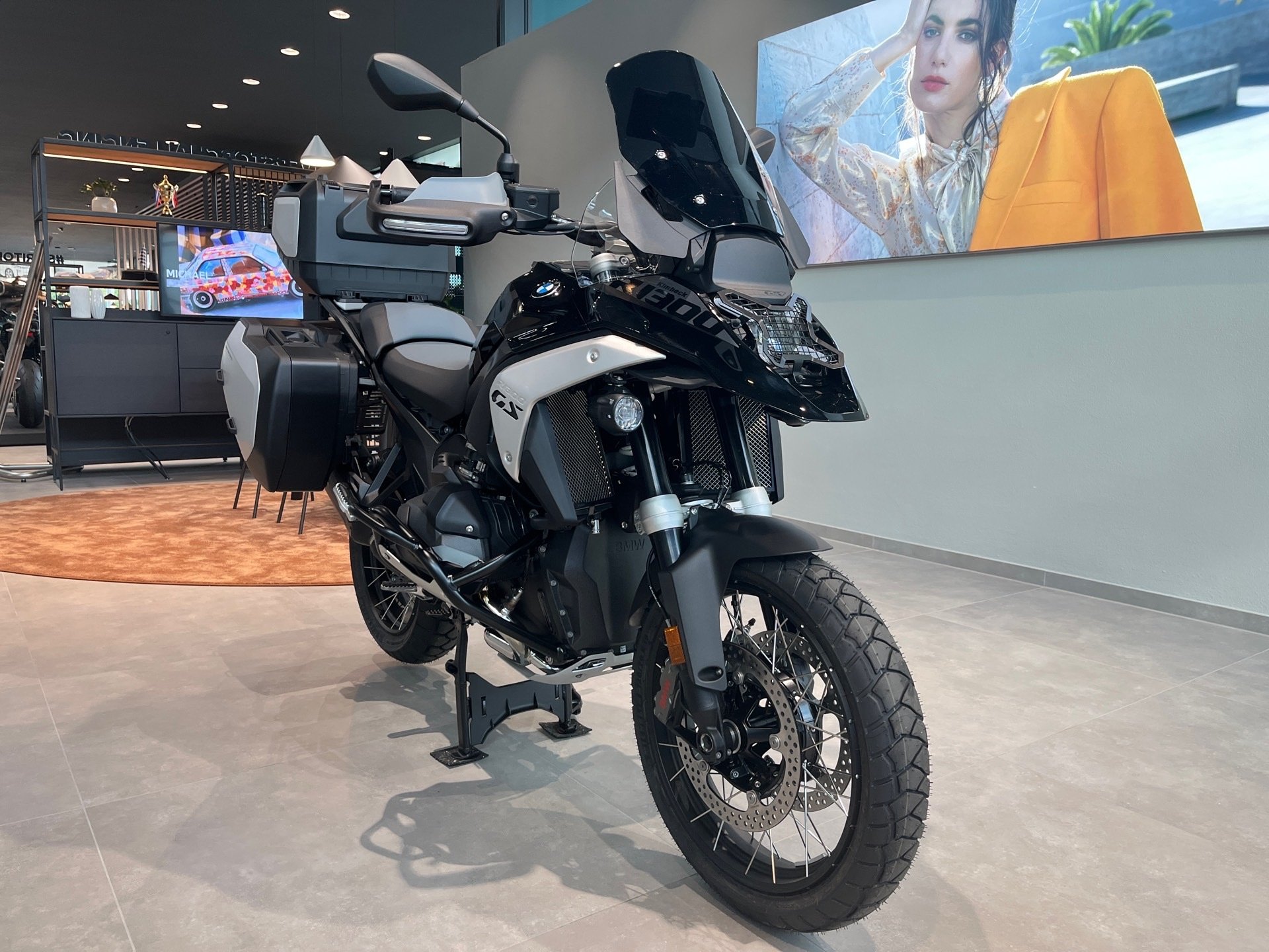 BMW  R 1300 GS Traveller Edition/4.Paket/ASA/Adap.Höhe (Bild 3)